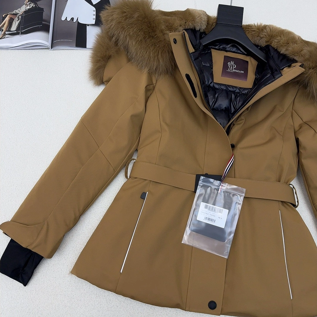 Moncler Down Jackets Sophisticated 146367