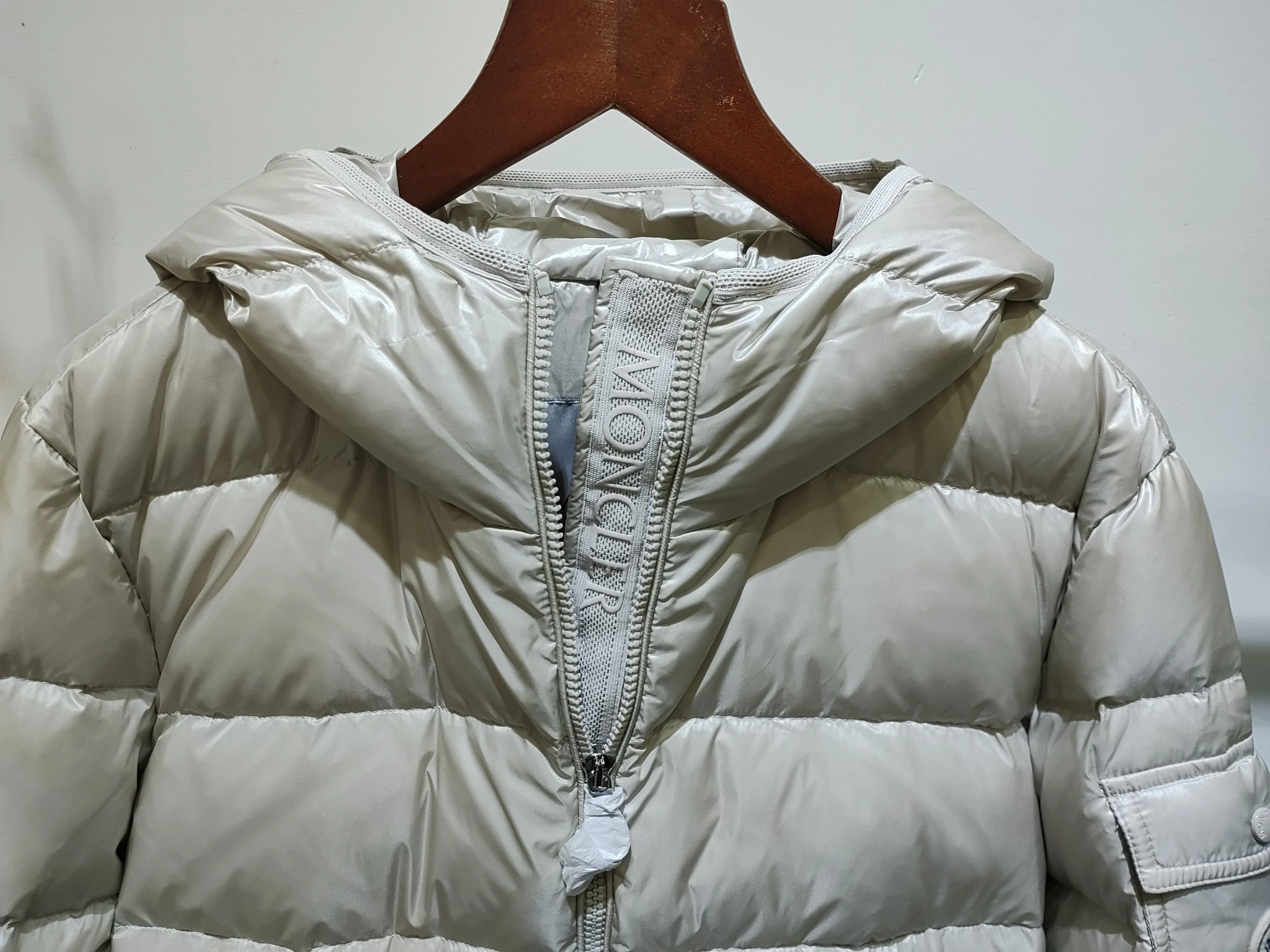 Breathable Moncler Down Jackets 146374
