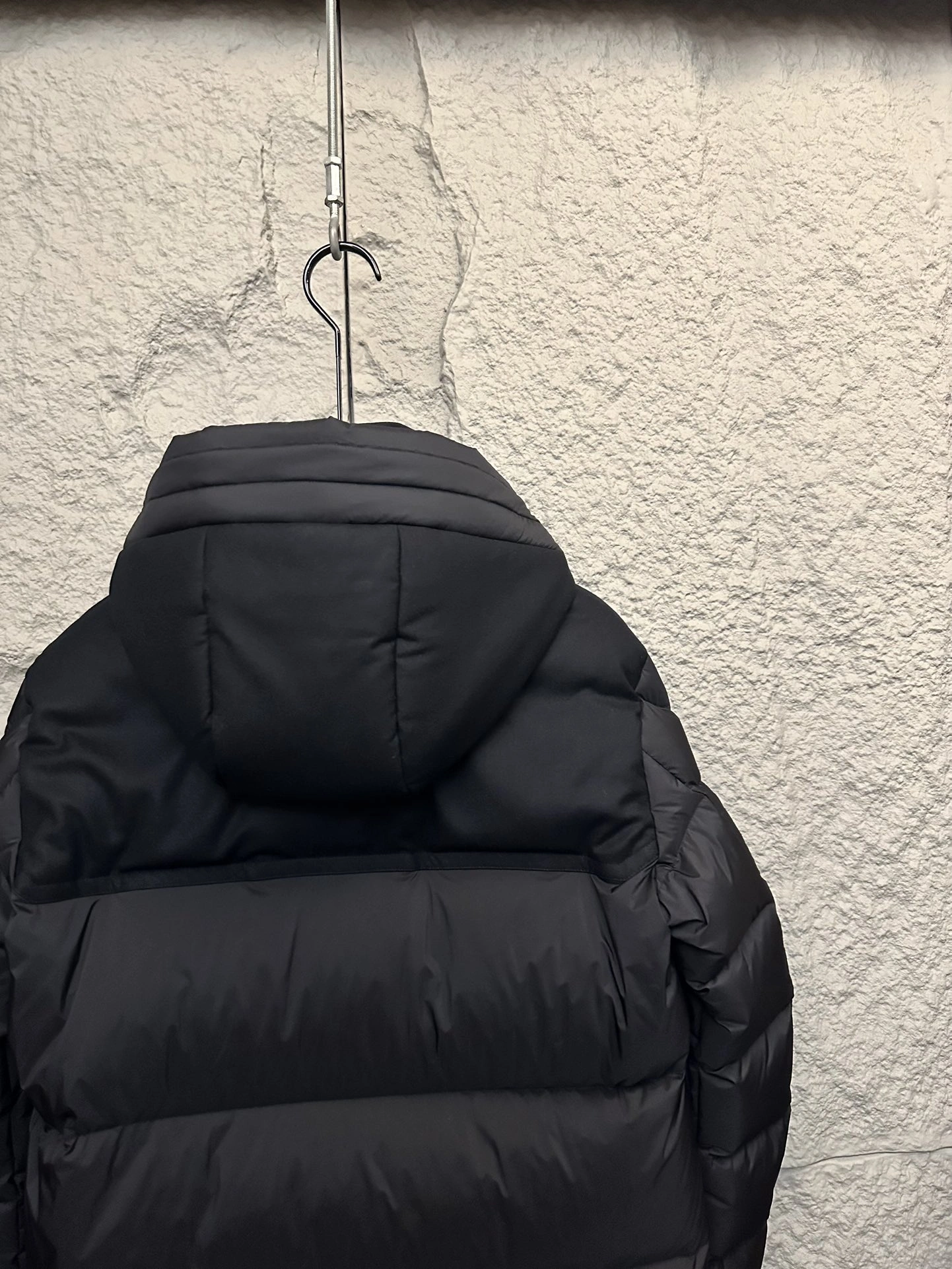 Bright Moncler Down Jackets 146370