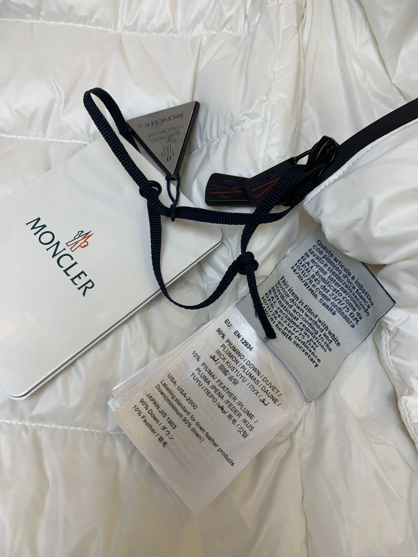 TopPick Moncler Down Jackets 146372