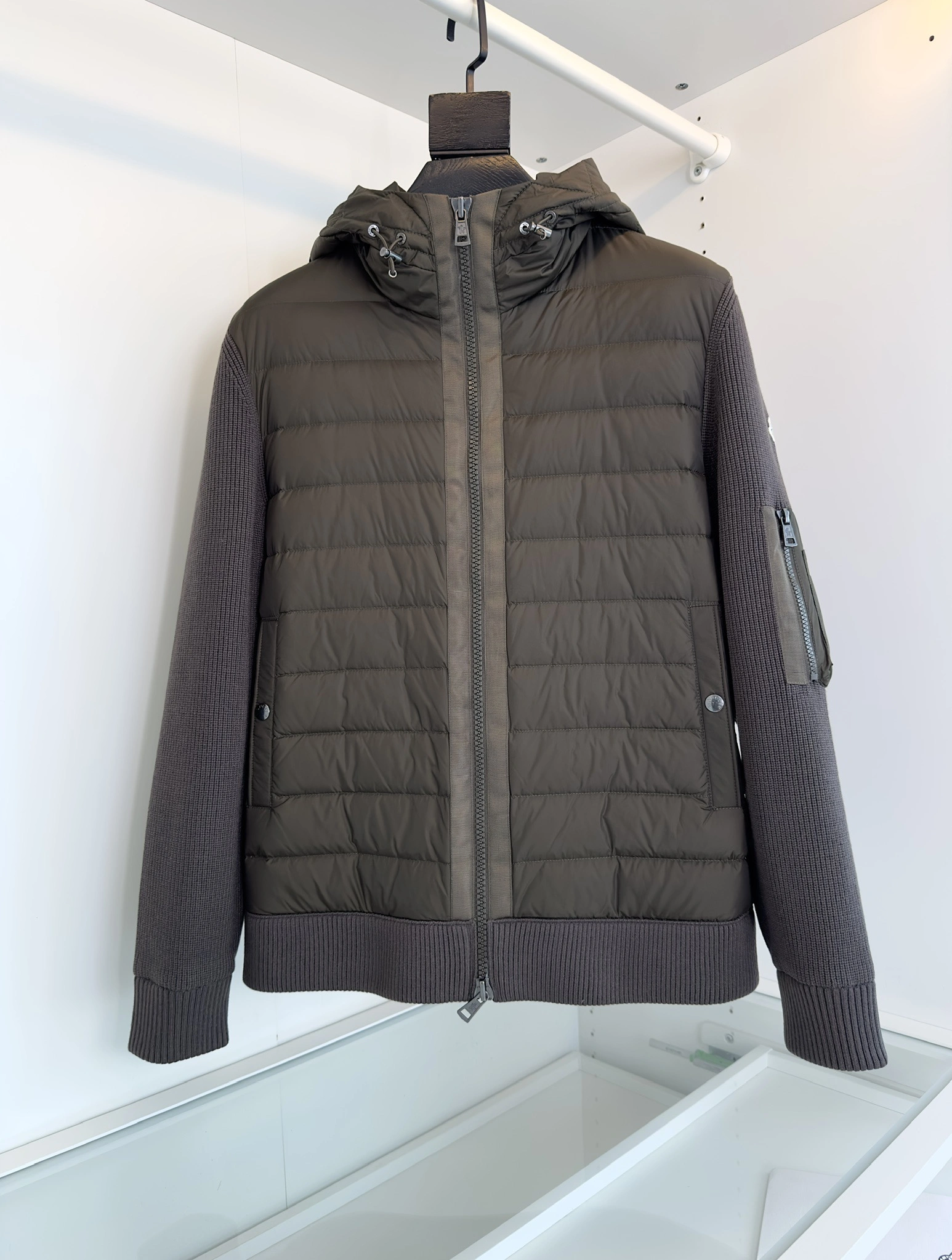 Popular Moncler Down Jackets 146359