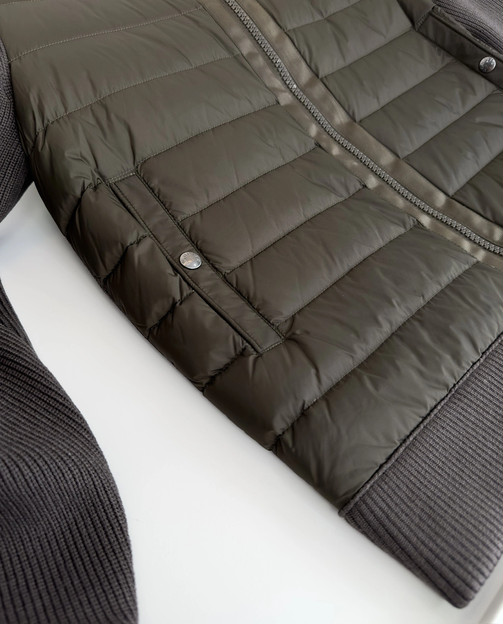 Popular Moncler Down Jackets 146359