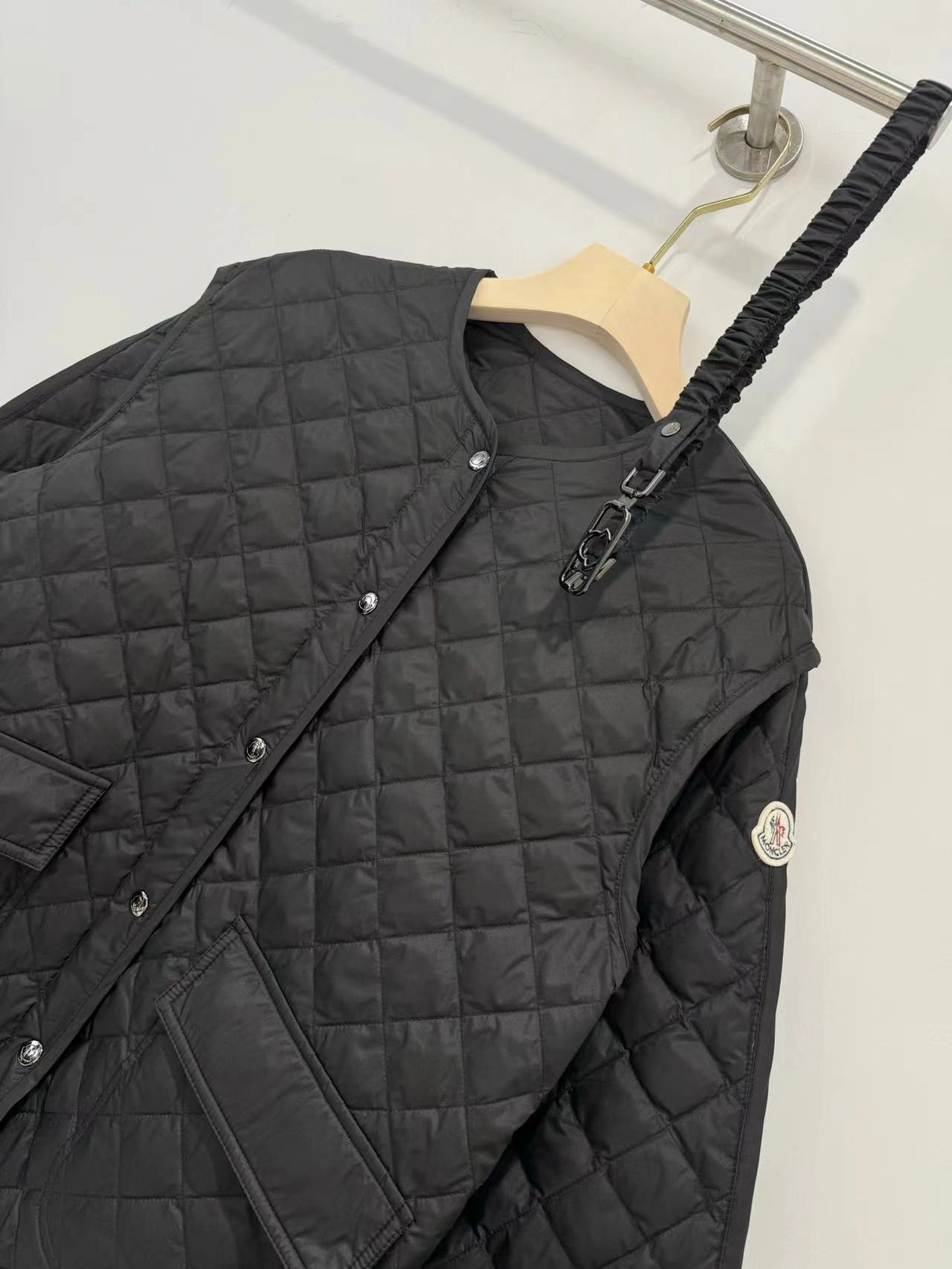 Sophisticated Moncler Down Jackets 146358