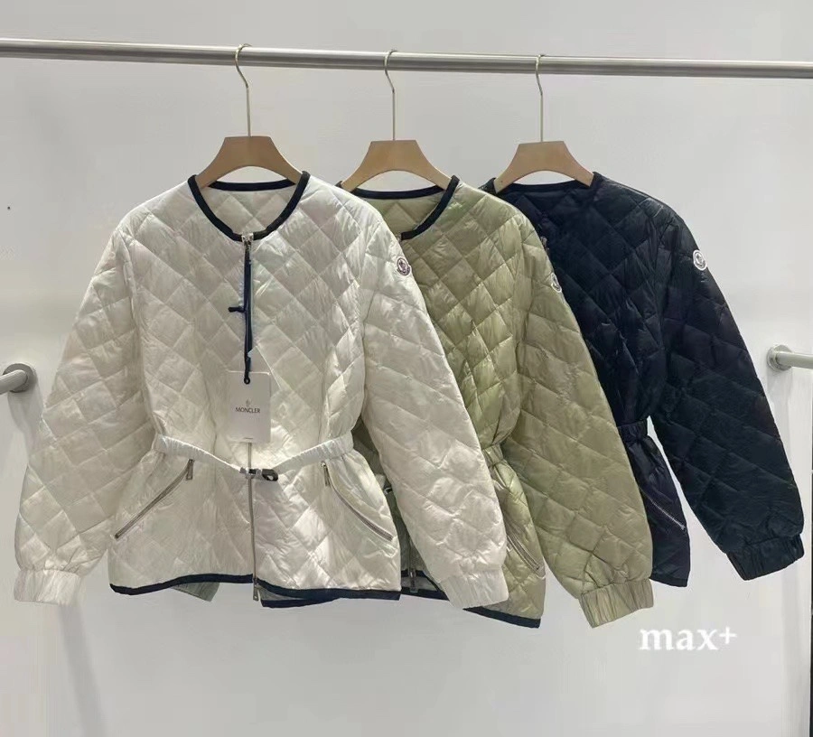Moncler Down Jackets Bold 146362