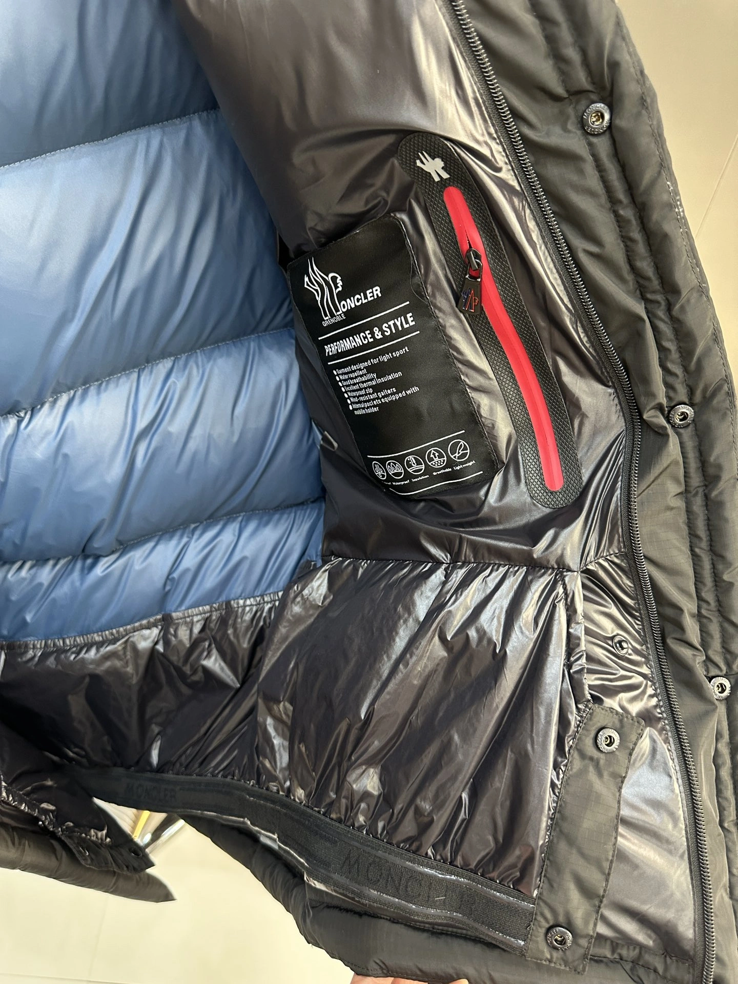 GoodFit Moncler Down Jackets 146373