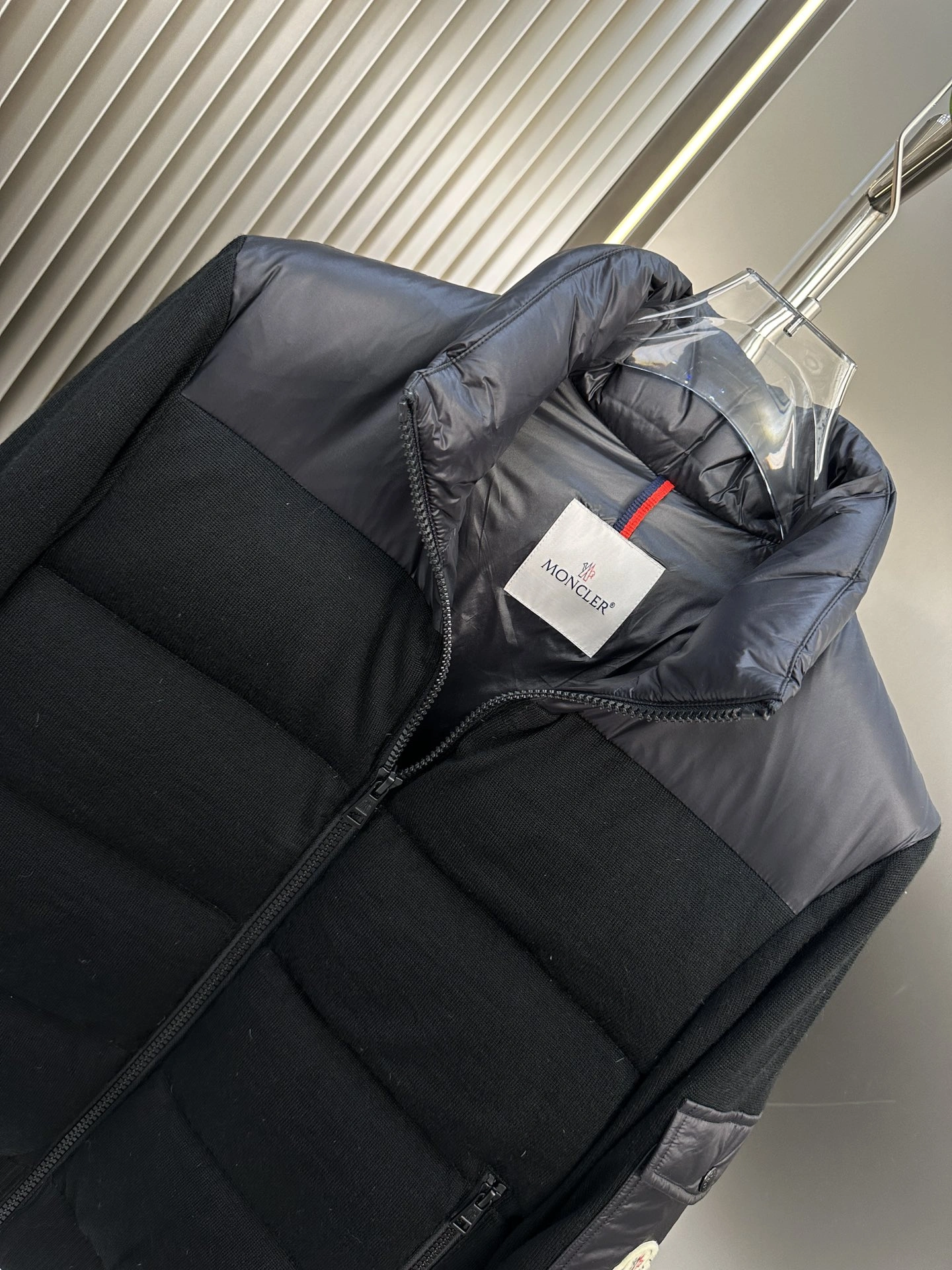 Comfortable Moncler Down Jackets 146356