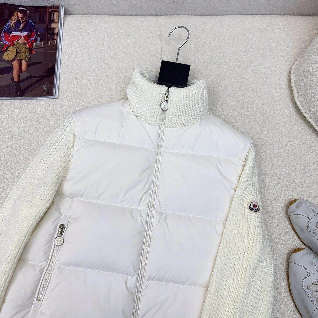 Moncler Down Jackets Minimalist 146353