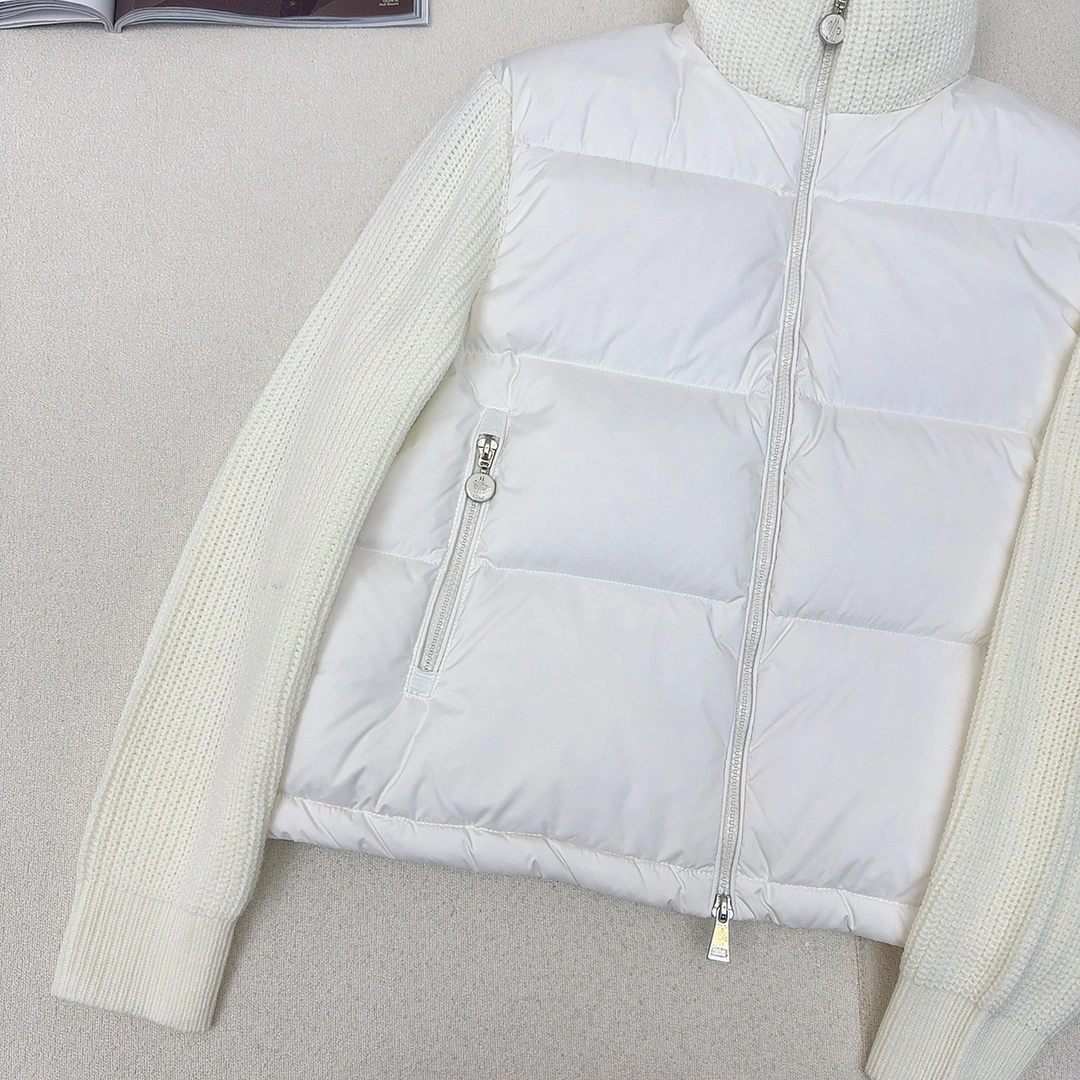 Moncler Down Jackets Minimalist 146353