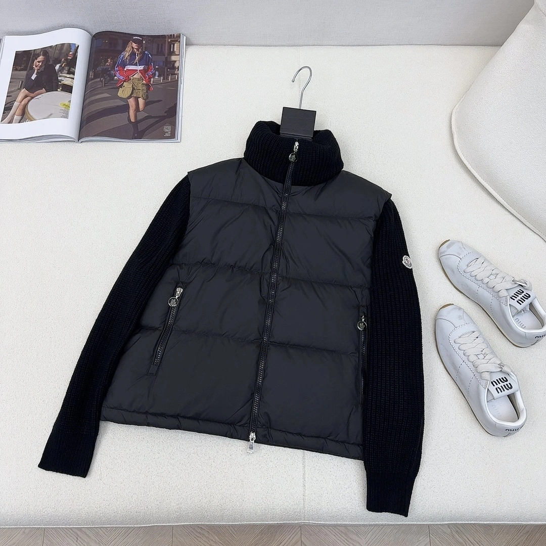 Moncler Down Jackets WaterResistant 146351