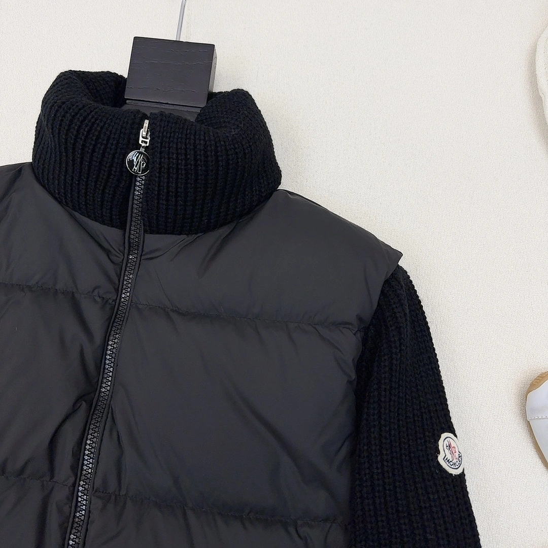 Moncler Down Jackets WaterResistant 146351