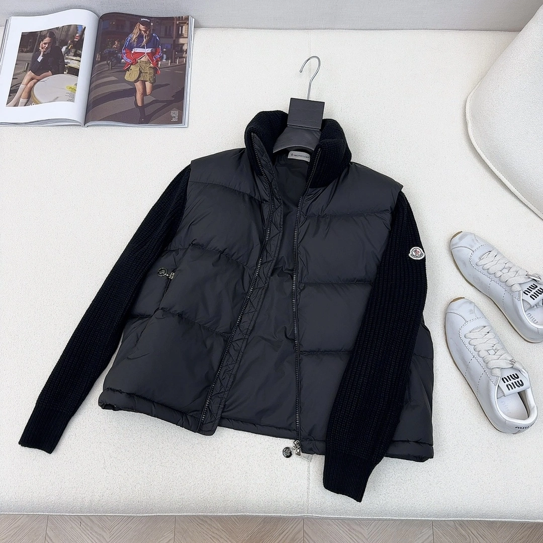 Moncler Down Jackets WaterResistant 146351