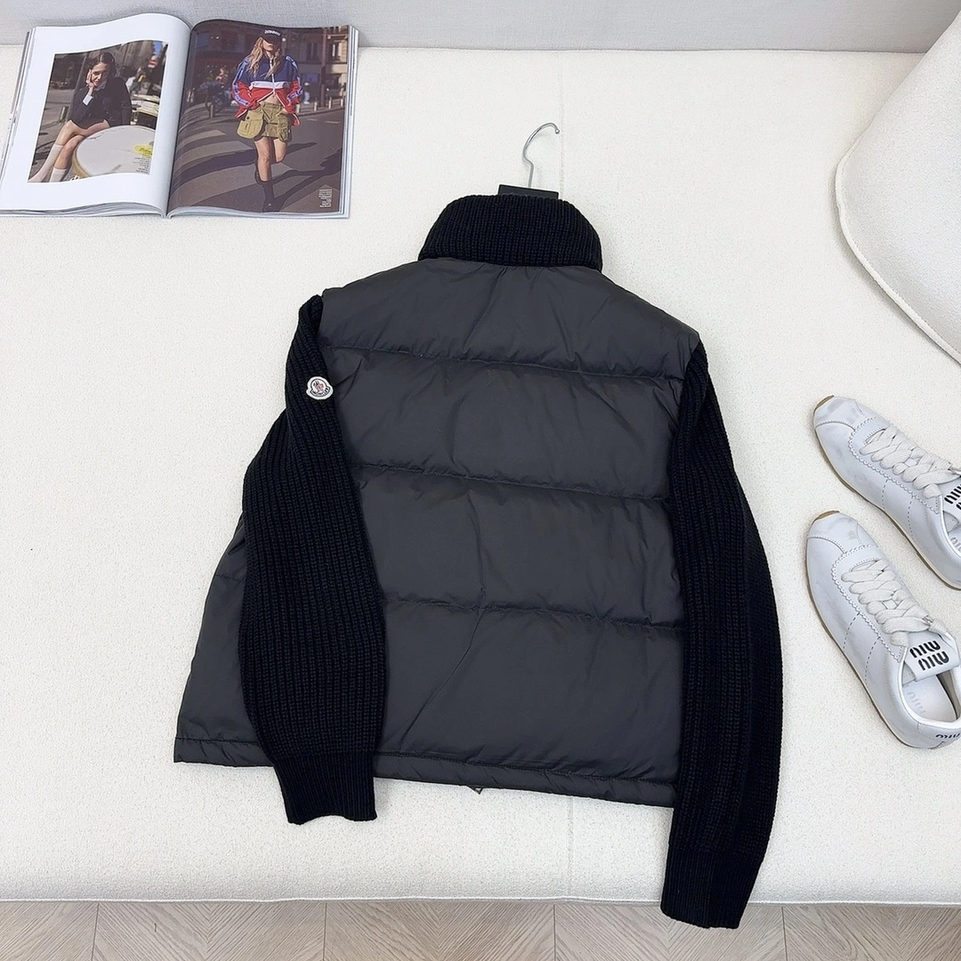 Moncler Down Jackets WaterResistant 146351