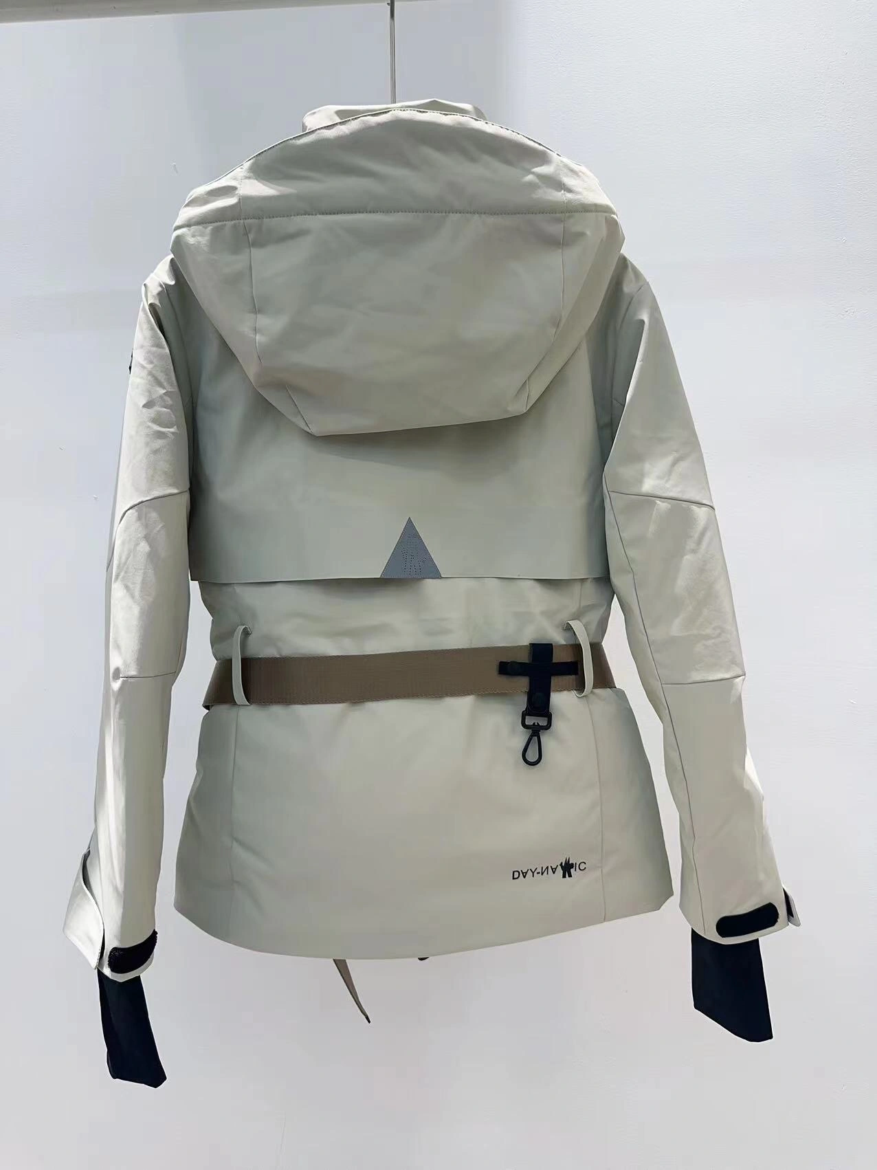 Stretchable Moncler Down Jackets 146352