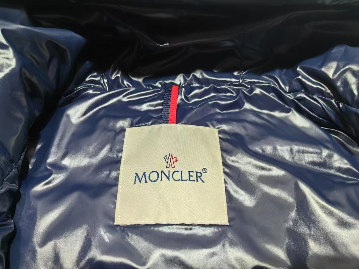 Moncler Down Jackets SportInspired 146345