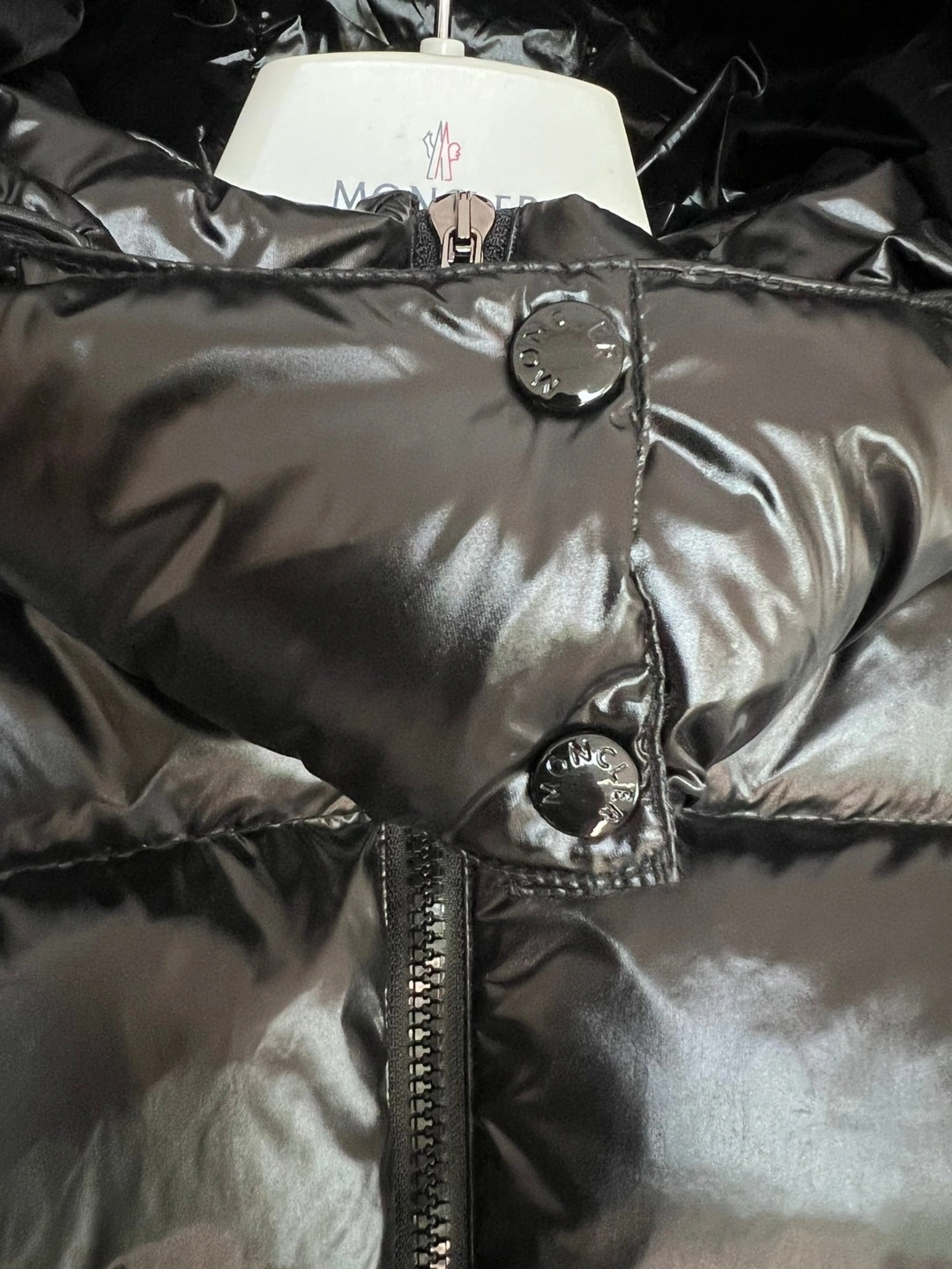 Moncler Down Jackets Efficient 146346