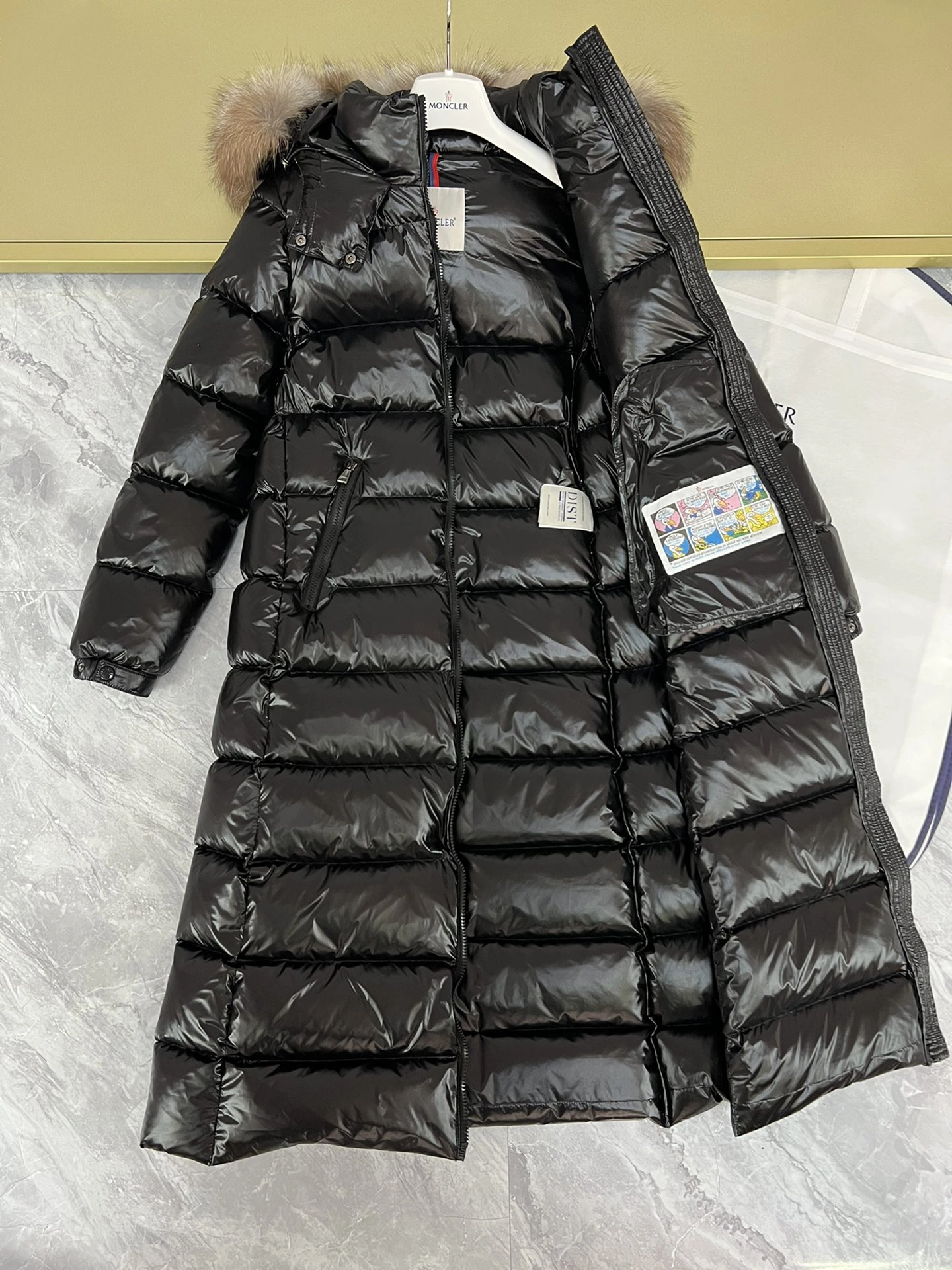 Moncler Down Jackets Efficient 146346