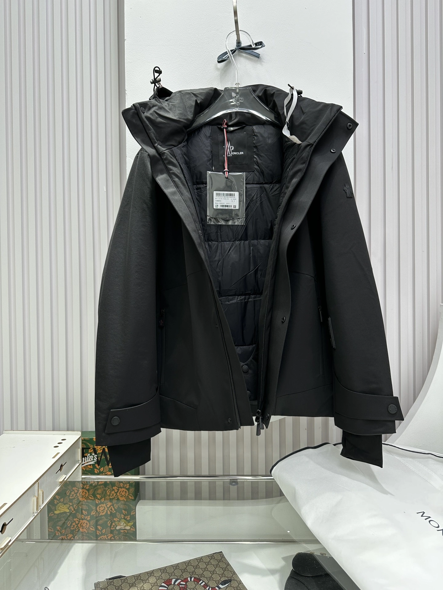 Moncler Down Jackets Timeless 146330