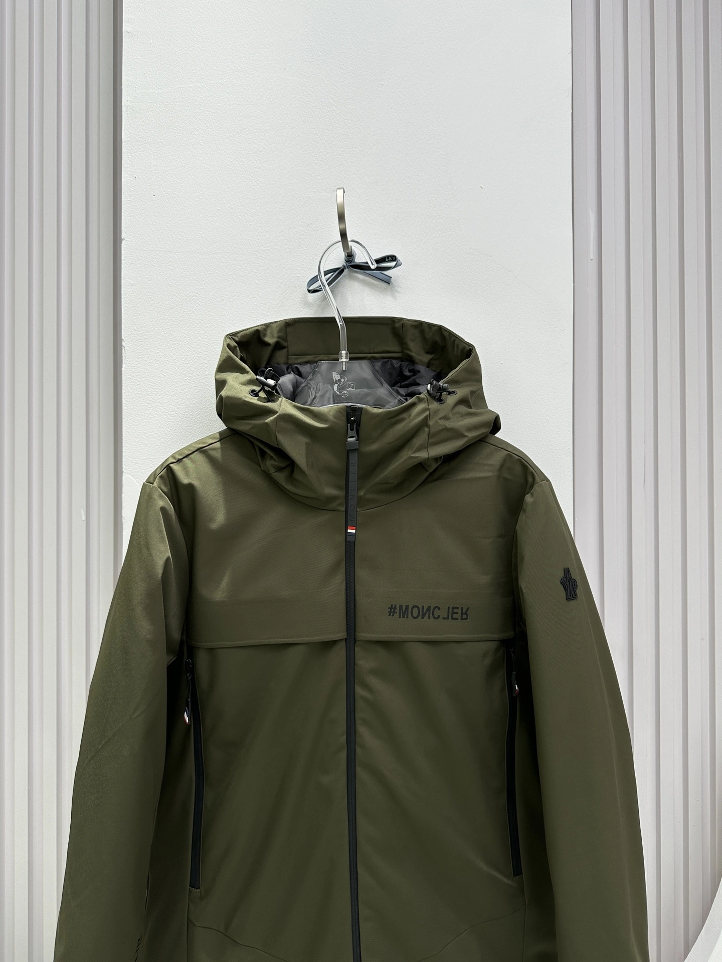 TechFriendly Moncler Down Jackets 146339