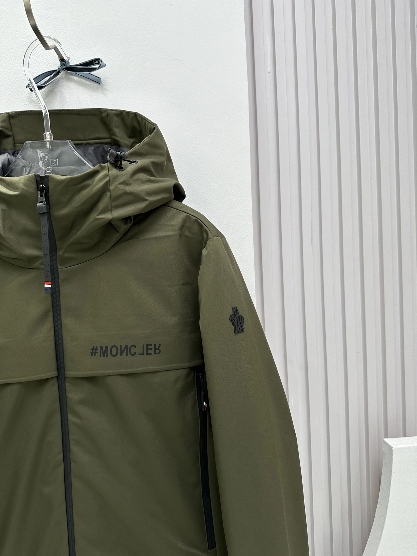 TechFriendly Moncler Down Jackets 146339