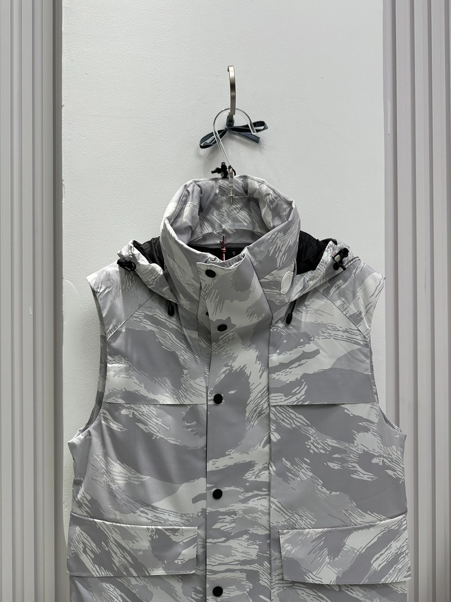 Moncler Down Jackets Affordable 146325