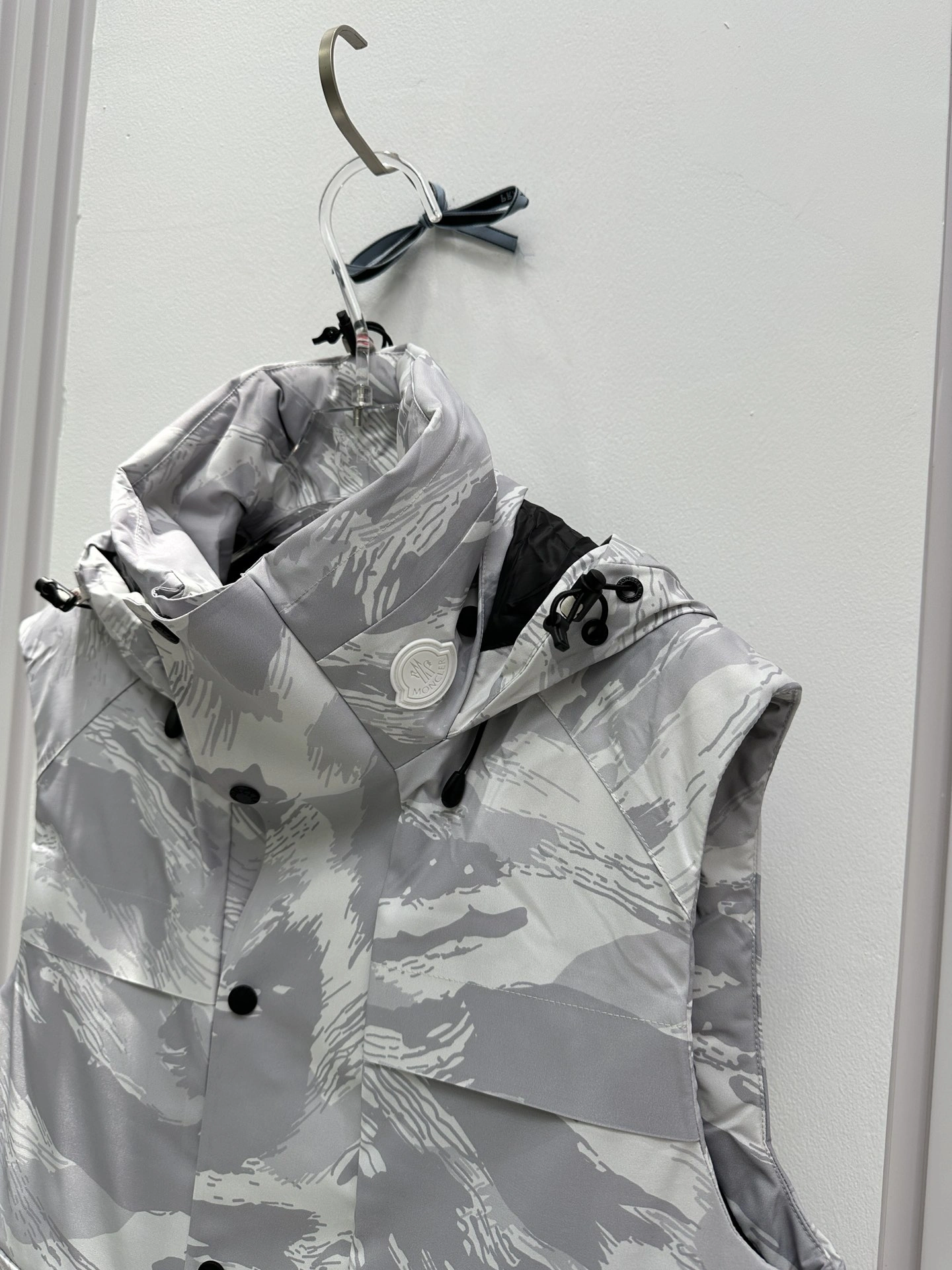 Moncler Down Jackets Affordable 146325