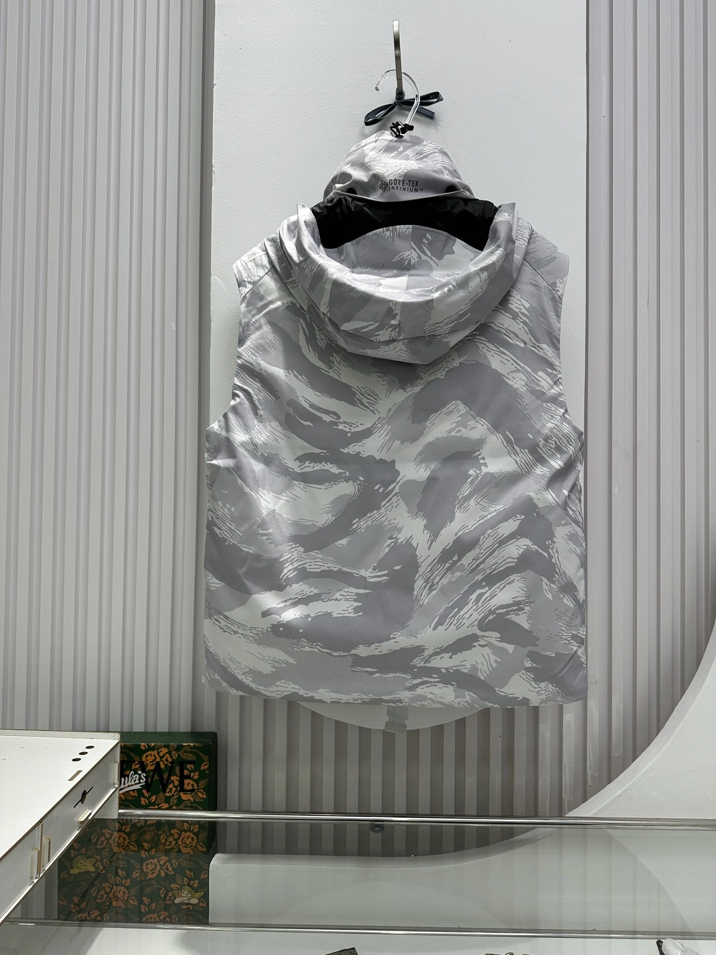 Moncler Down Jackets Affordable 146325