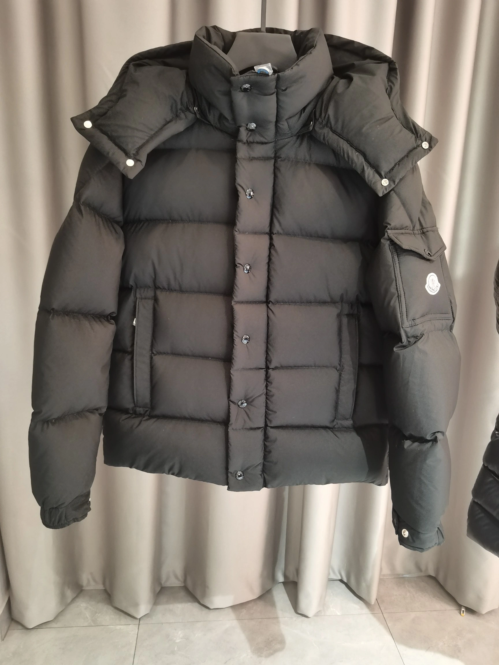 SmartChoice Moncler Down Jackets 146321