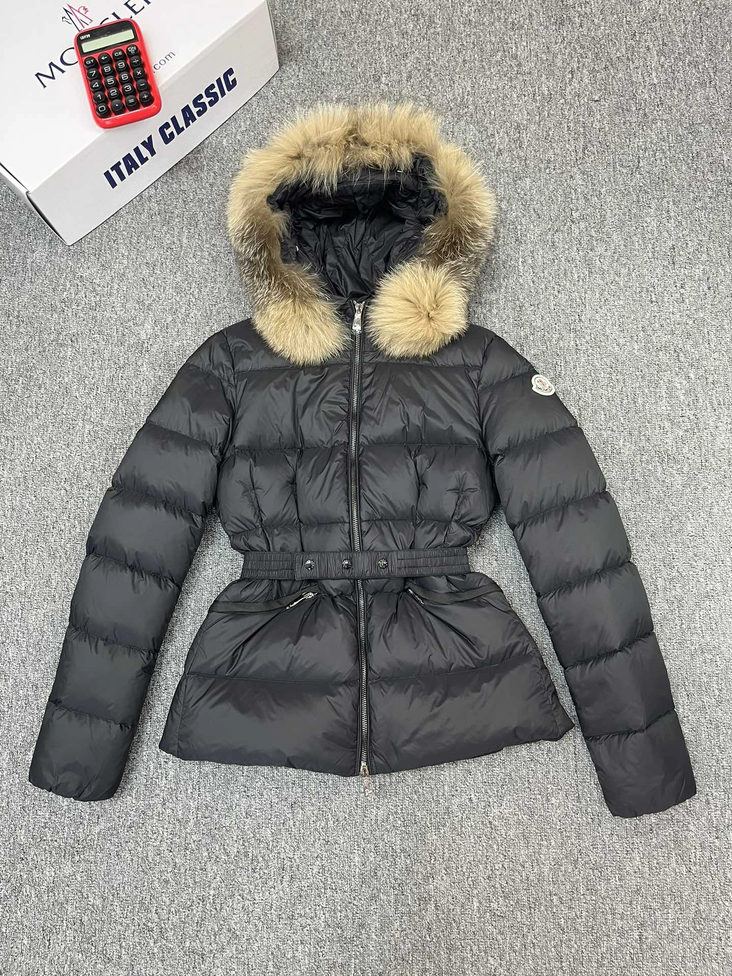 Contemporary Moncler Down Jackets 146328