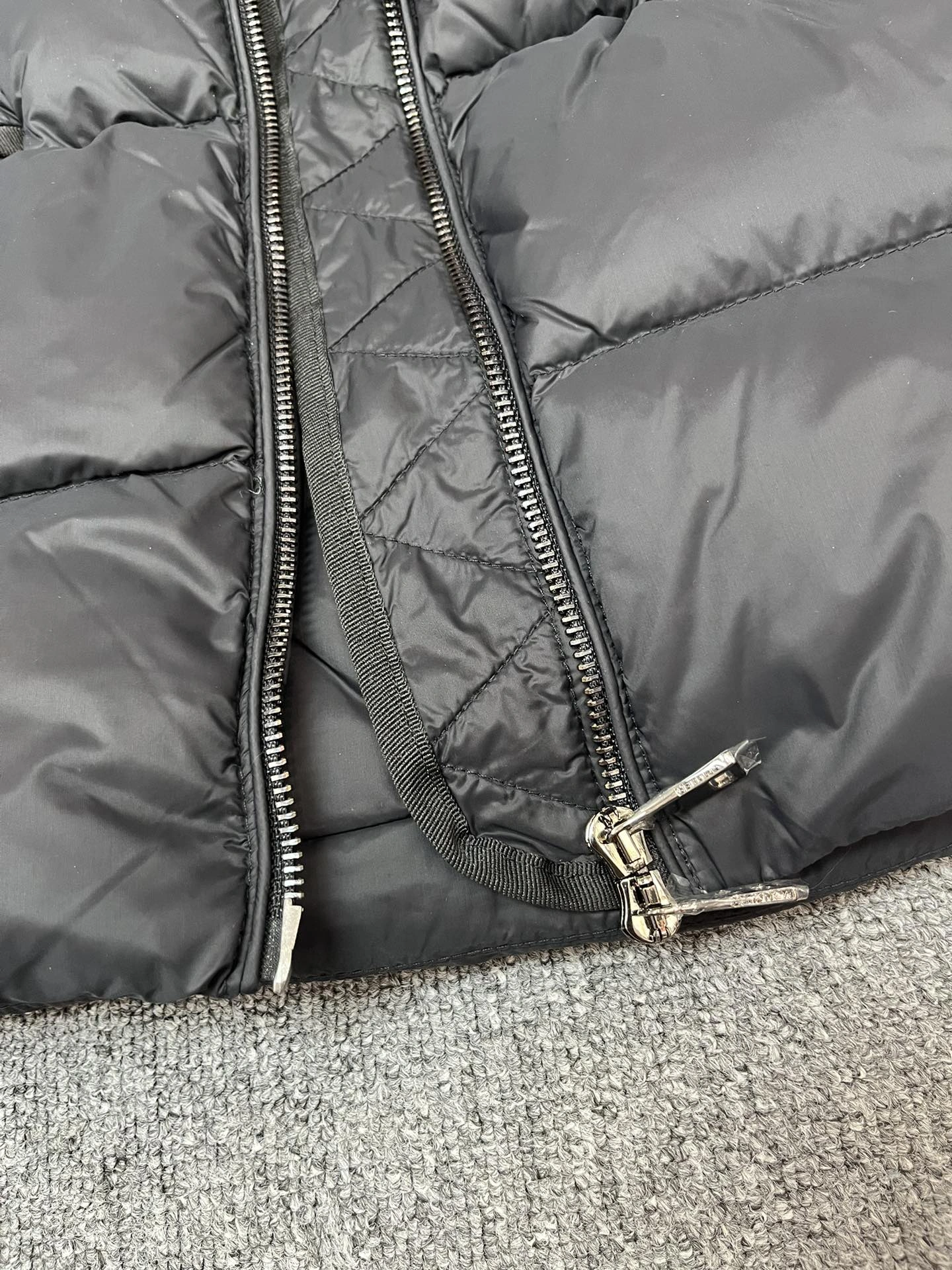 Contemporary Moncler Down Jackets 146328