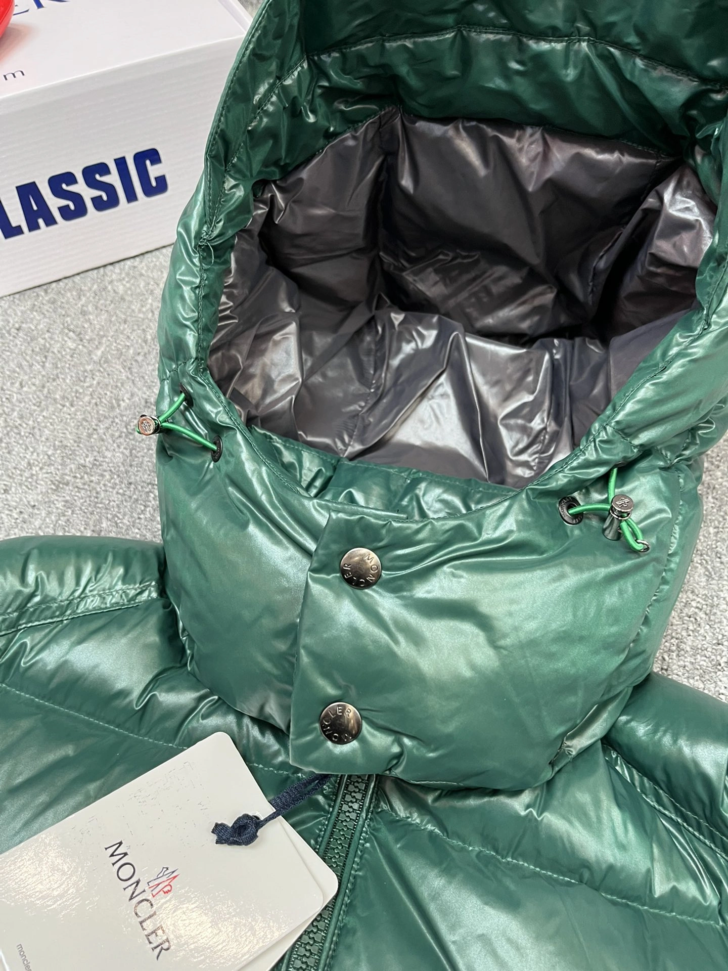Moncler Down Jackets FastDry 146318