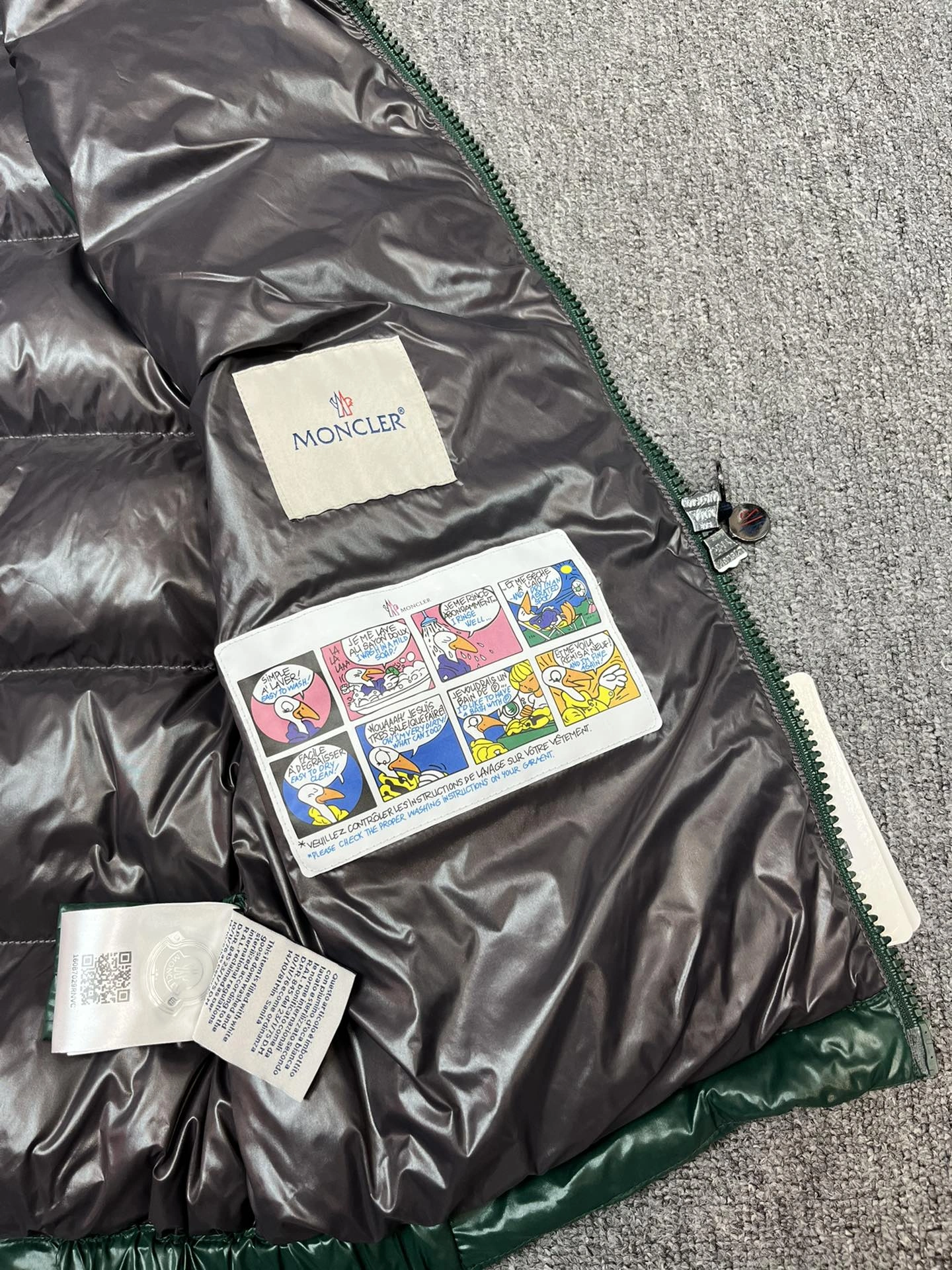 Moncler Down Jackets FastDry 146318