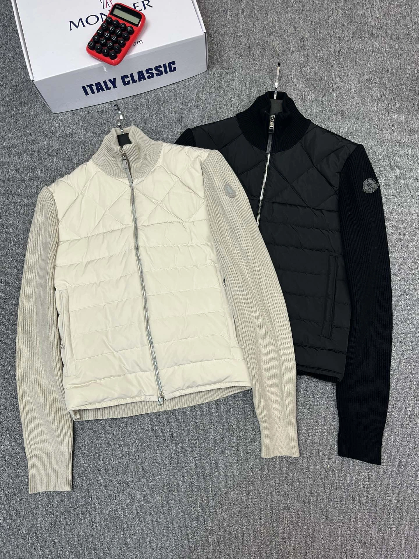 Moncler Down Jackets RelaxedFit 146314