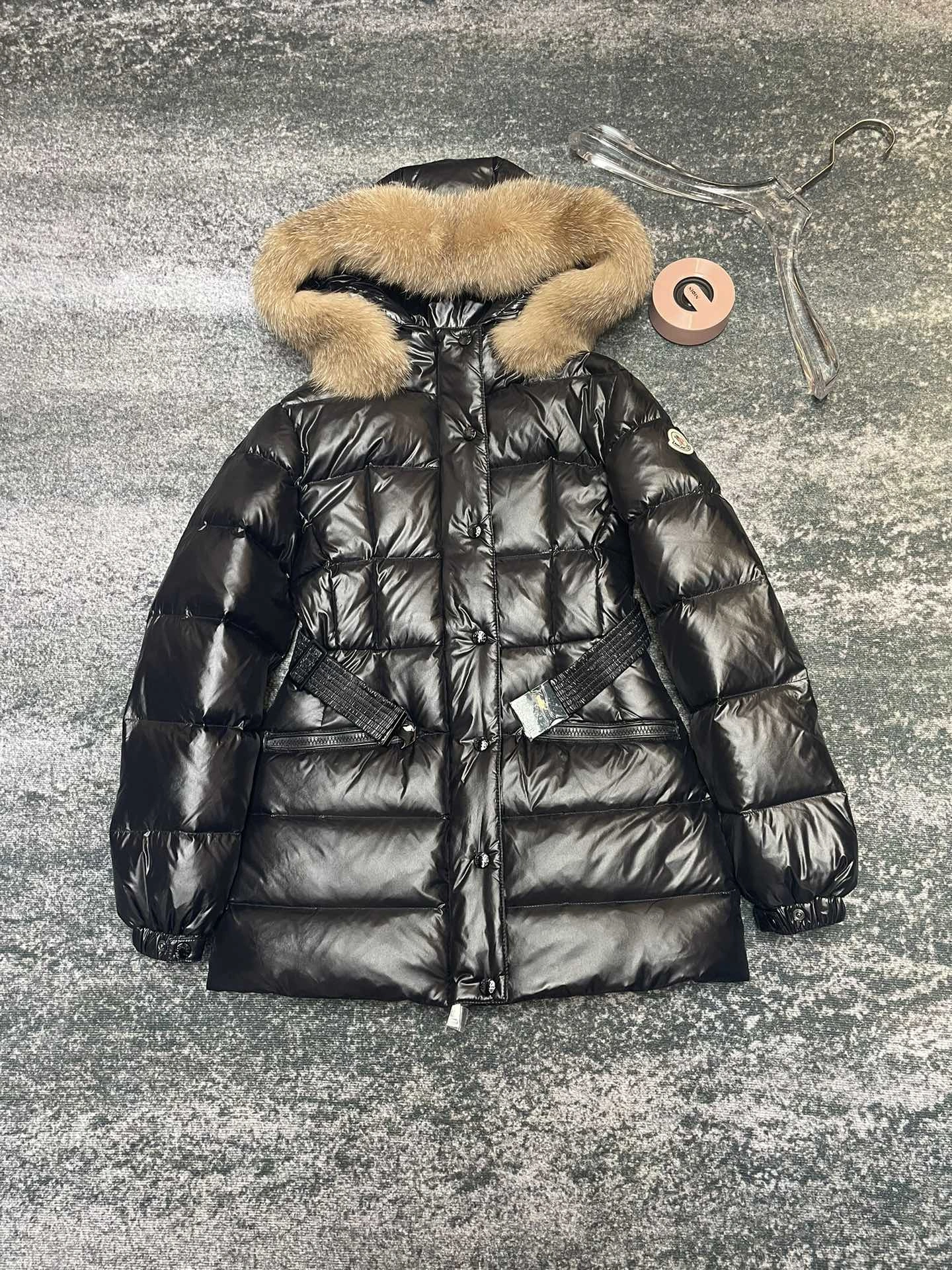 Moncler Down Jackets WeatherProof 146312