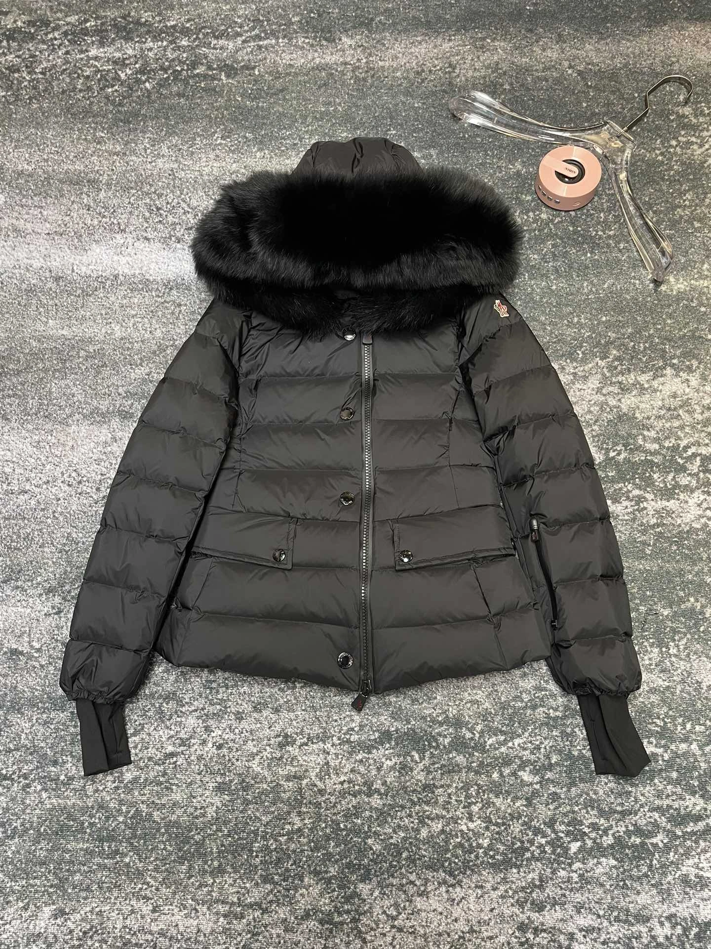 Thermal Moncler Down Jackets 146313
