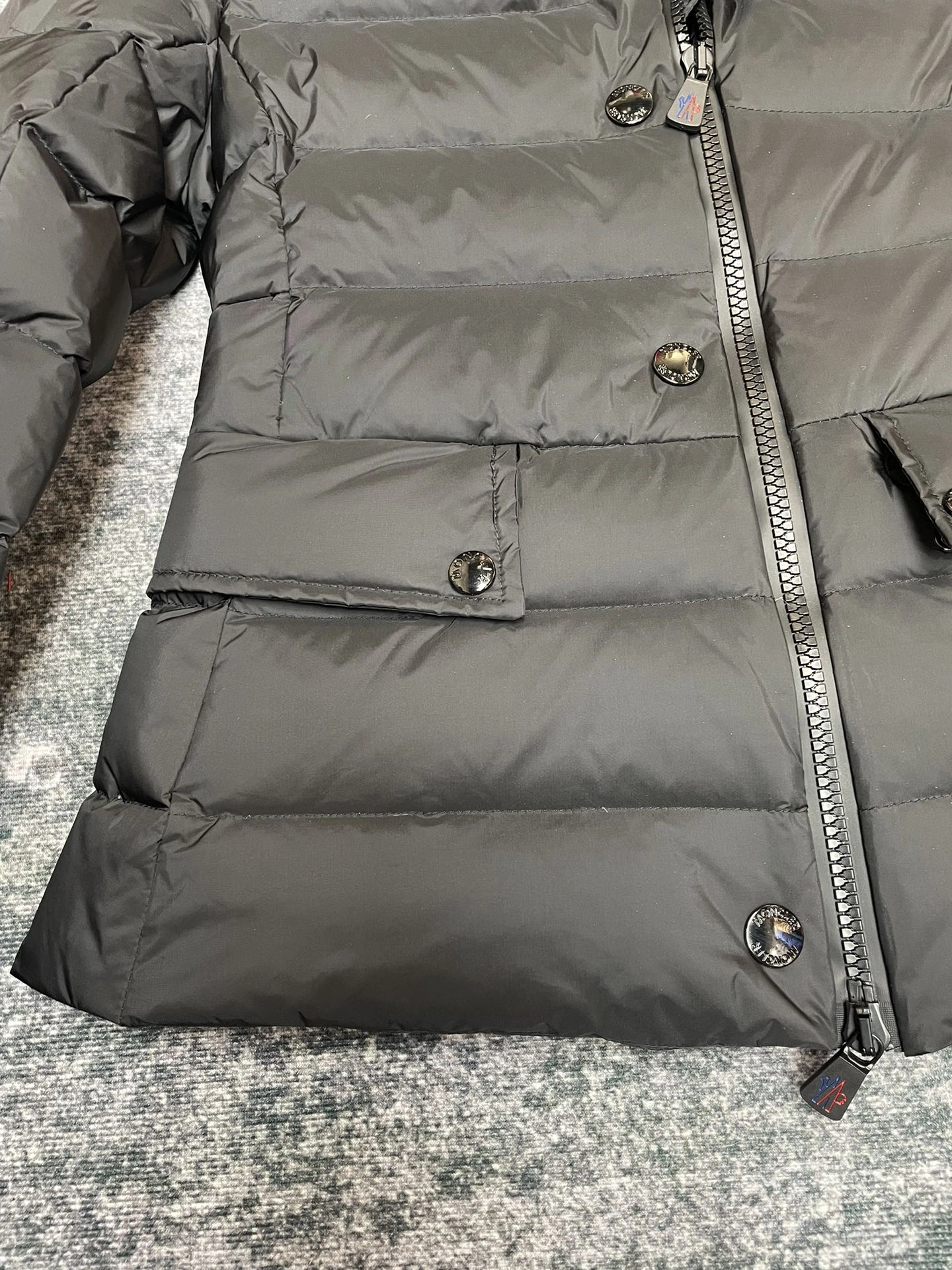 Thermal Moncler Down Jackets 146313