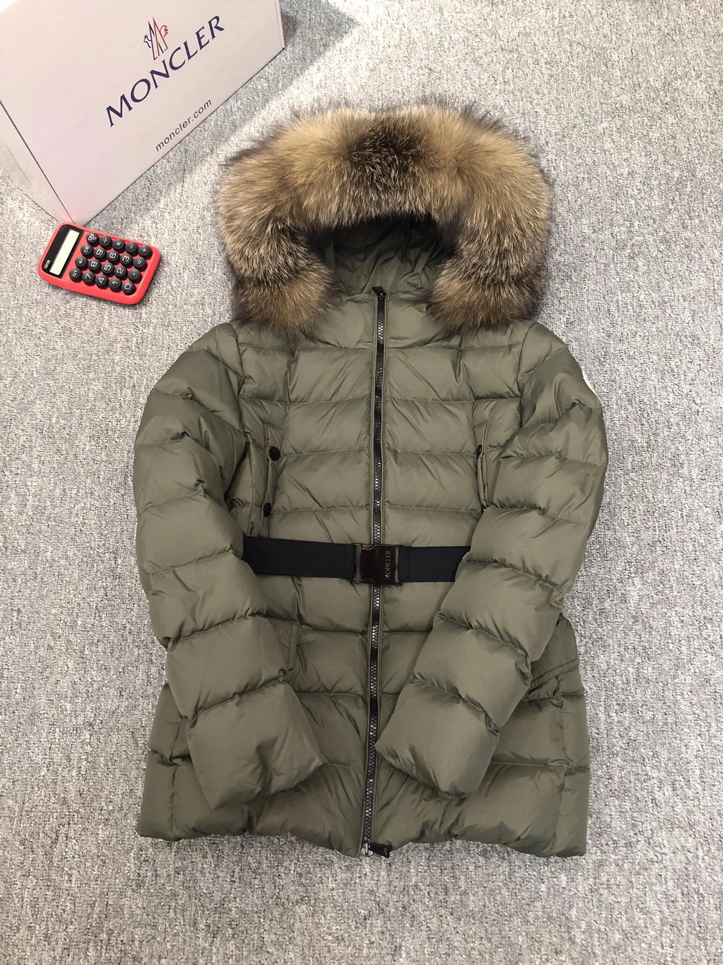 Moncler Down Jackets TravelReady 146307