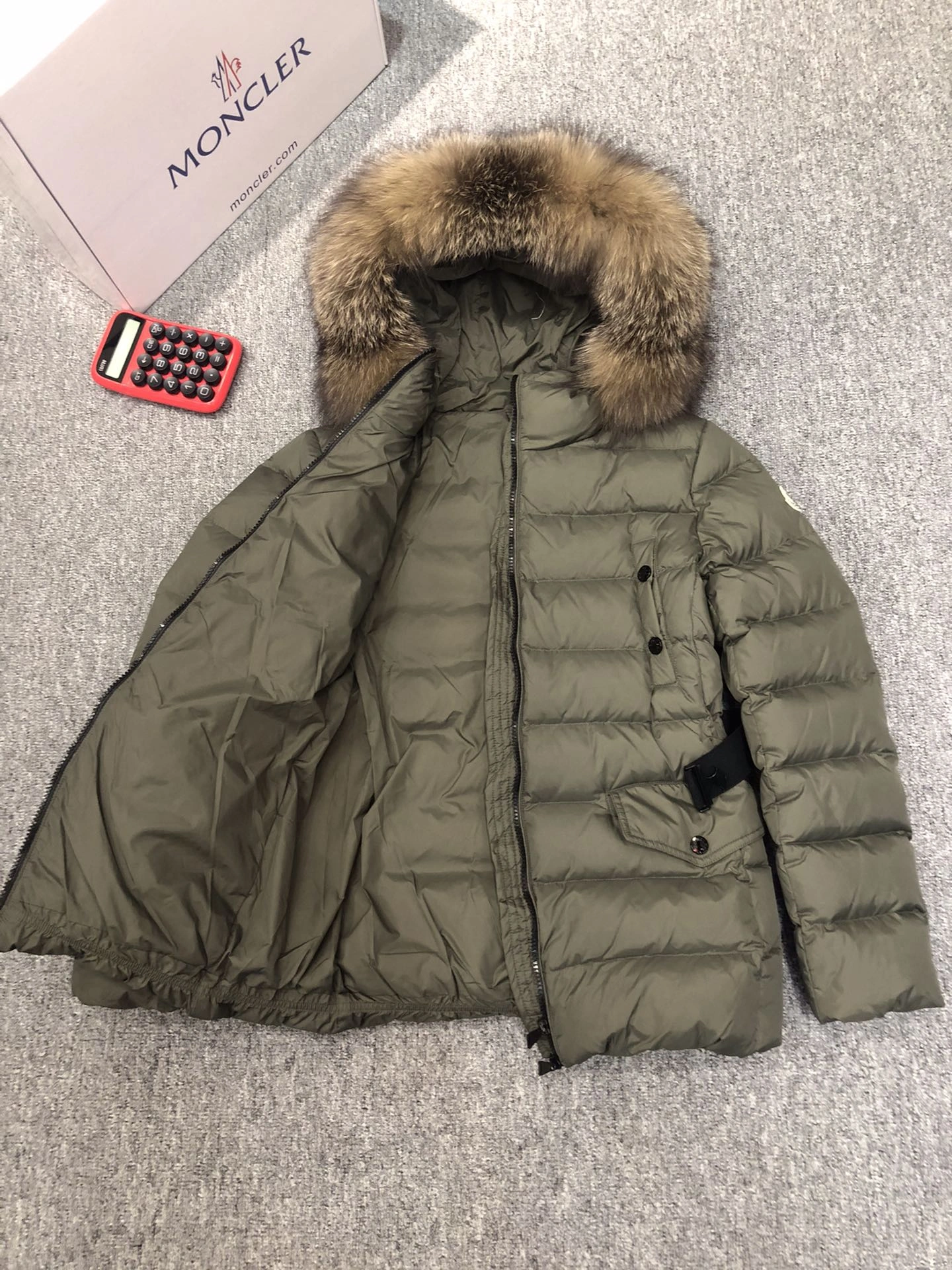 Moncler Down Jackets TravelReady 146307