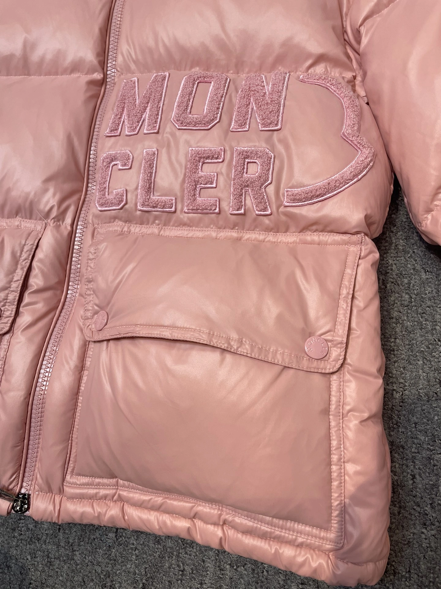 Moncler Down Jackets WeatherProof 146291