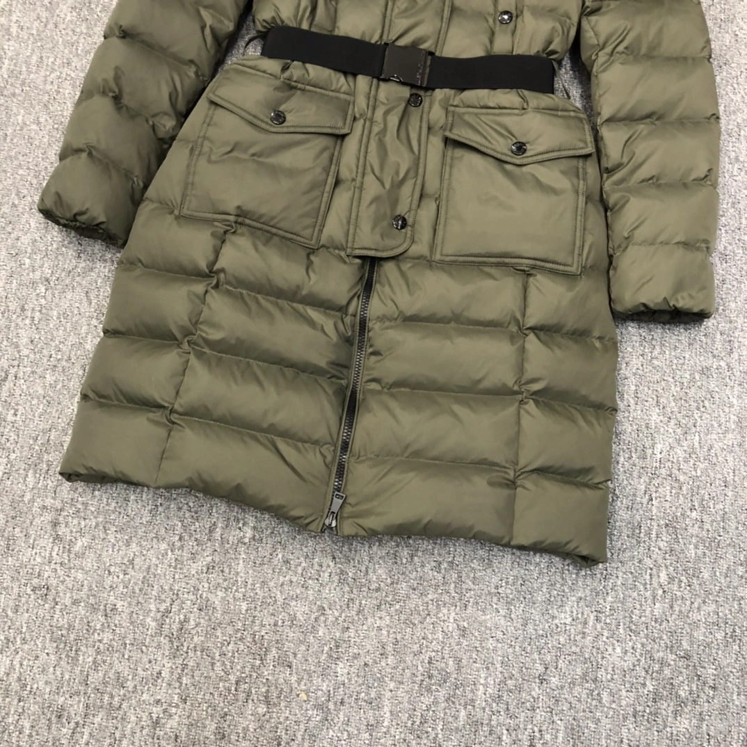 Moncler Down Jackets Snug 146297