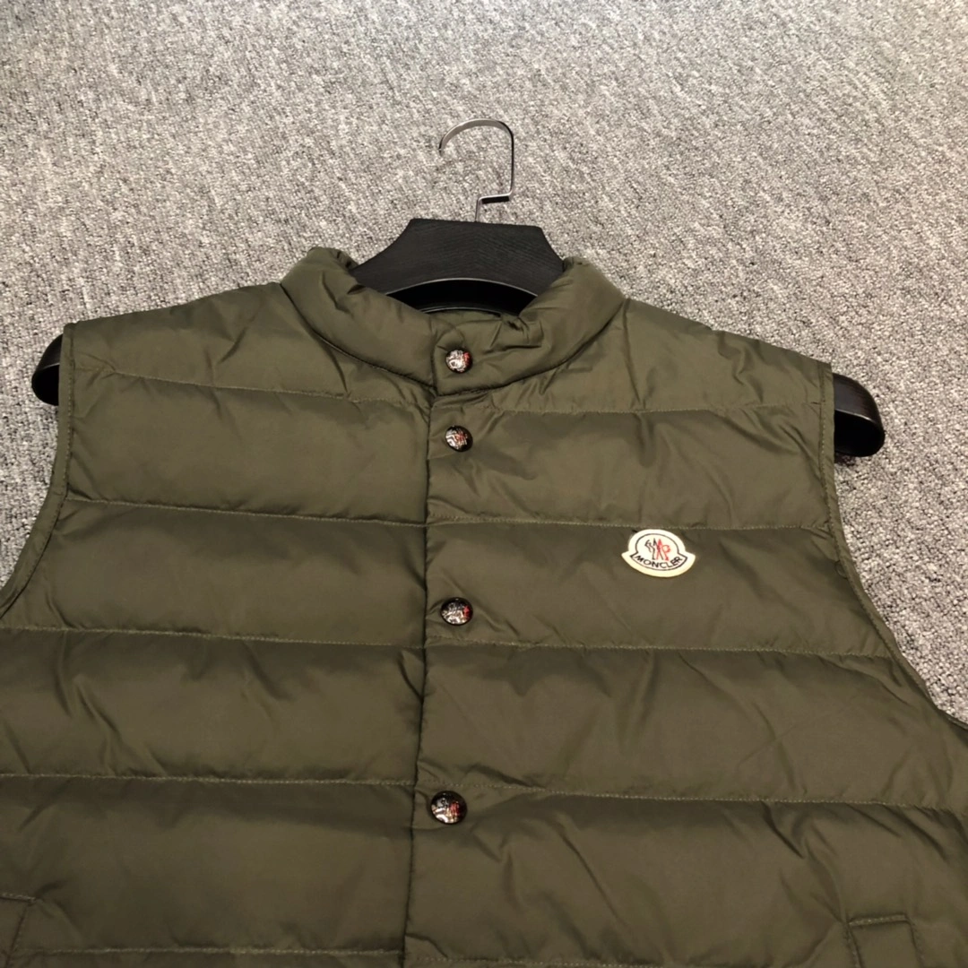Moncler Down Jackets StreetReady 146302