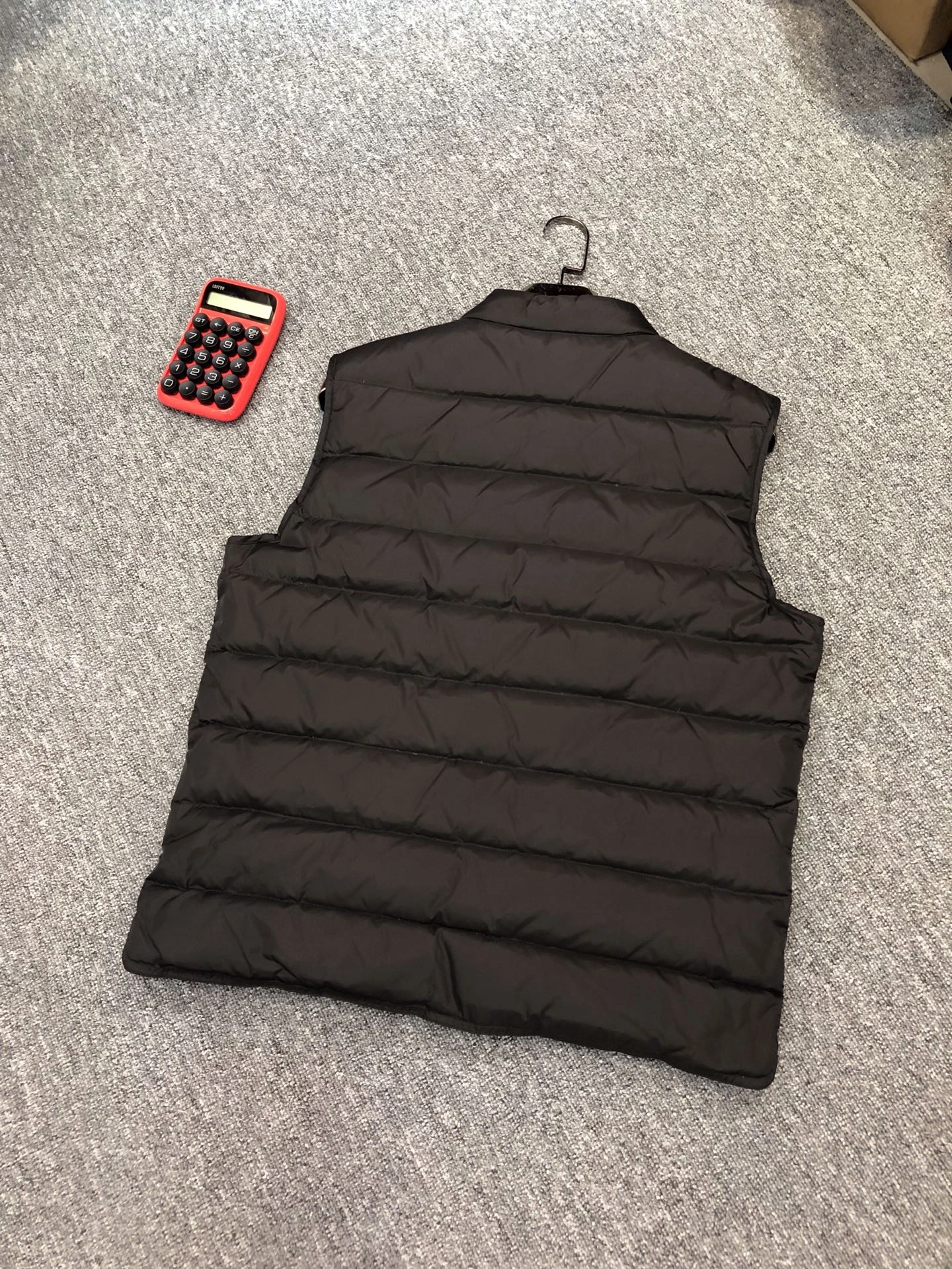 SmoothTexture Moncler Down Jackets 146286
