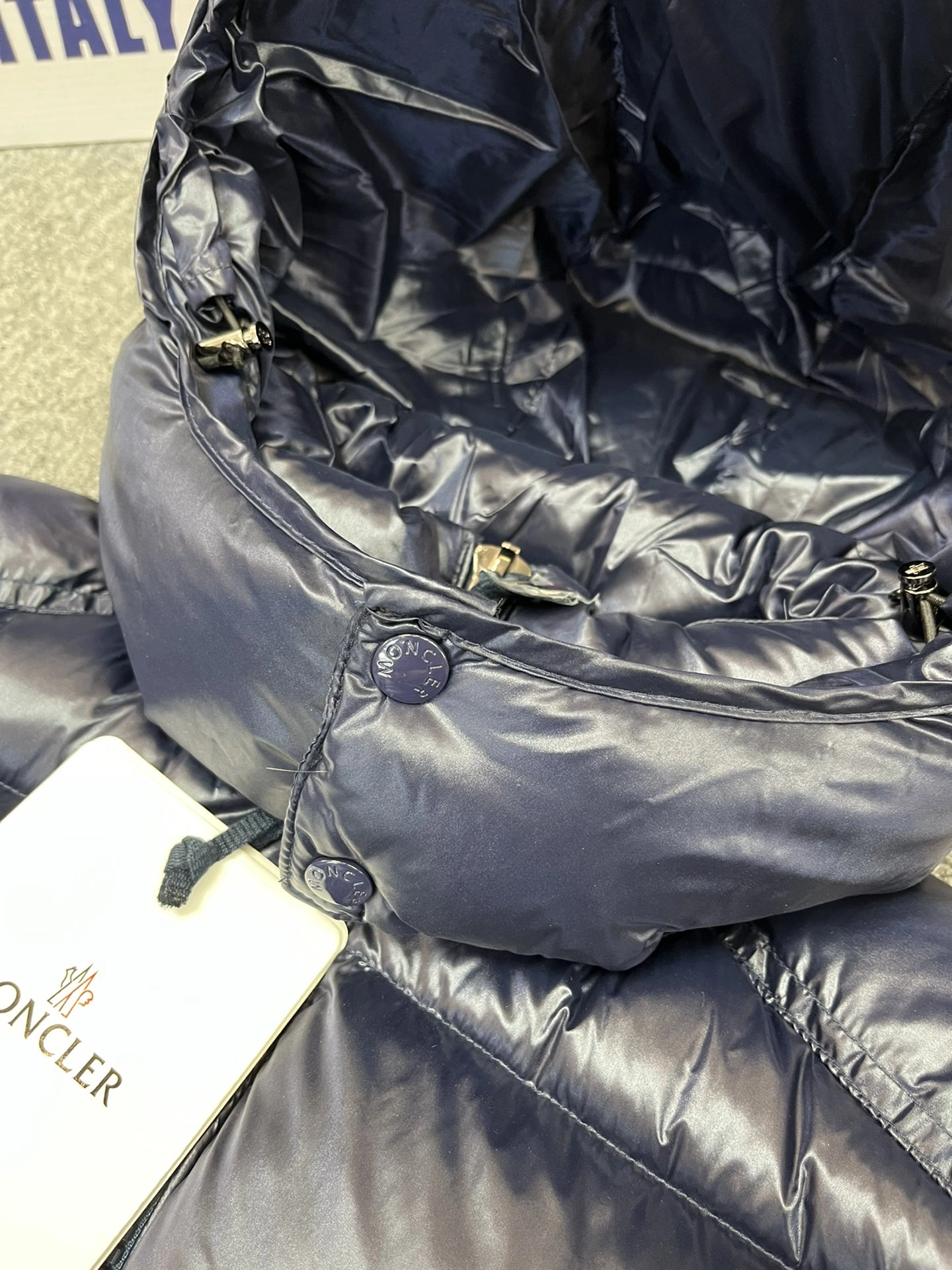 Moncler Down Jackets RelaxedFit 146296
