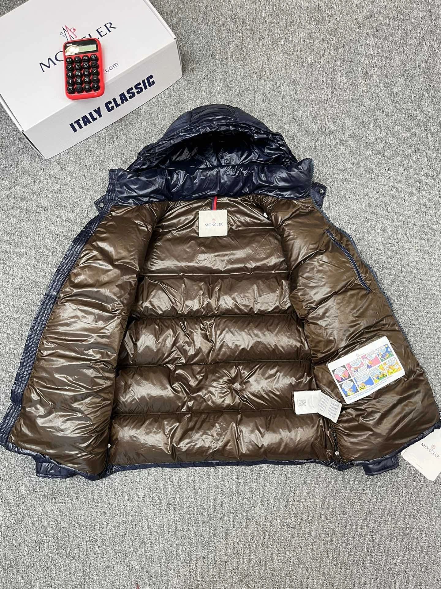 Moncler Down Jackets RelaxedFit 146296