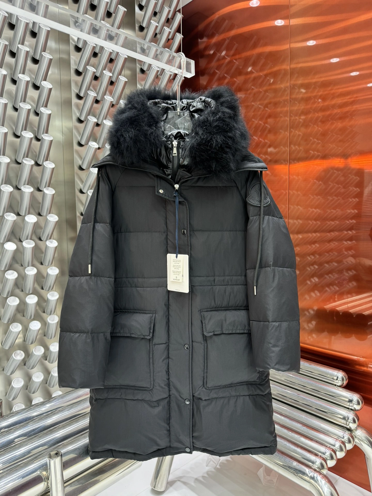 Moncler Down Jackets Minimalist 146280