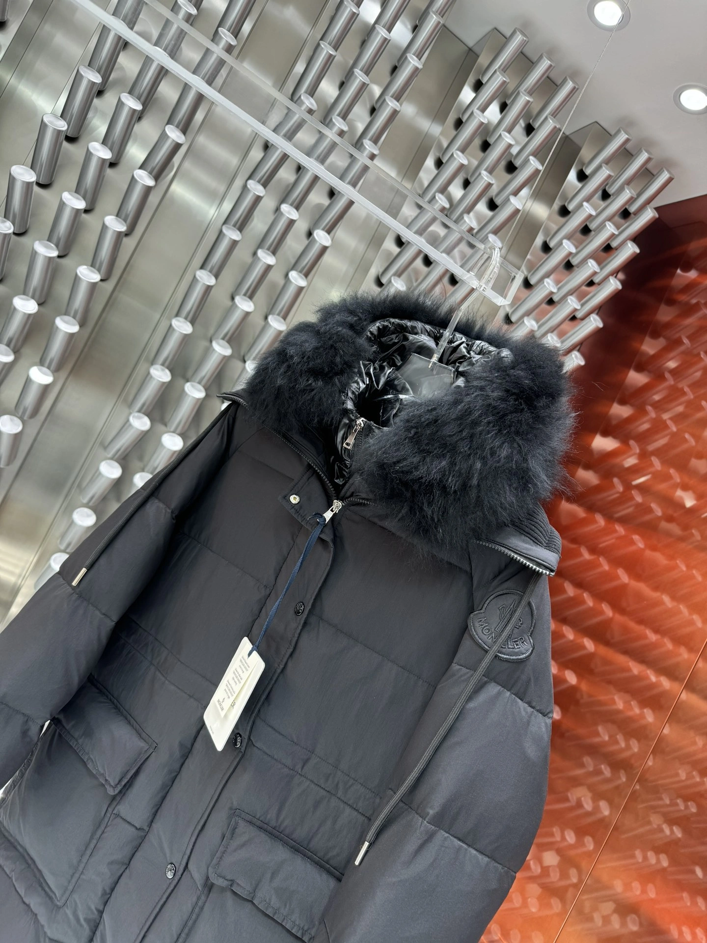 Moncler Down Jackets Minimalist 146280