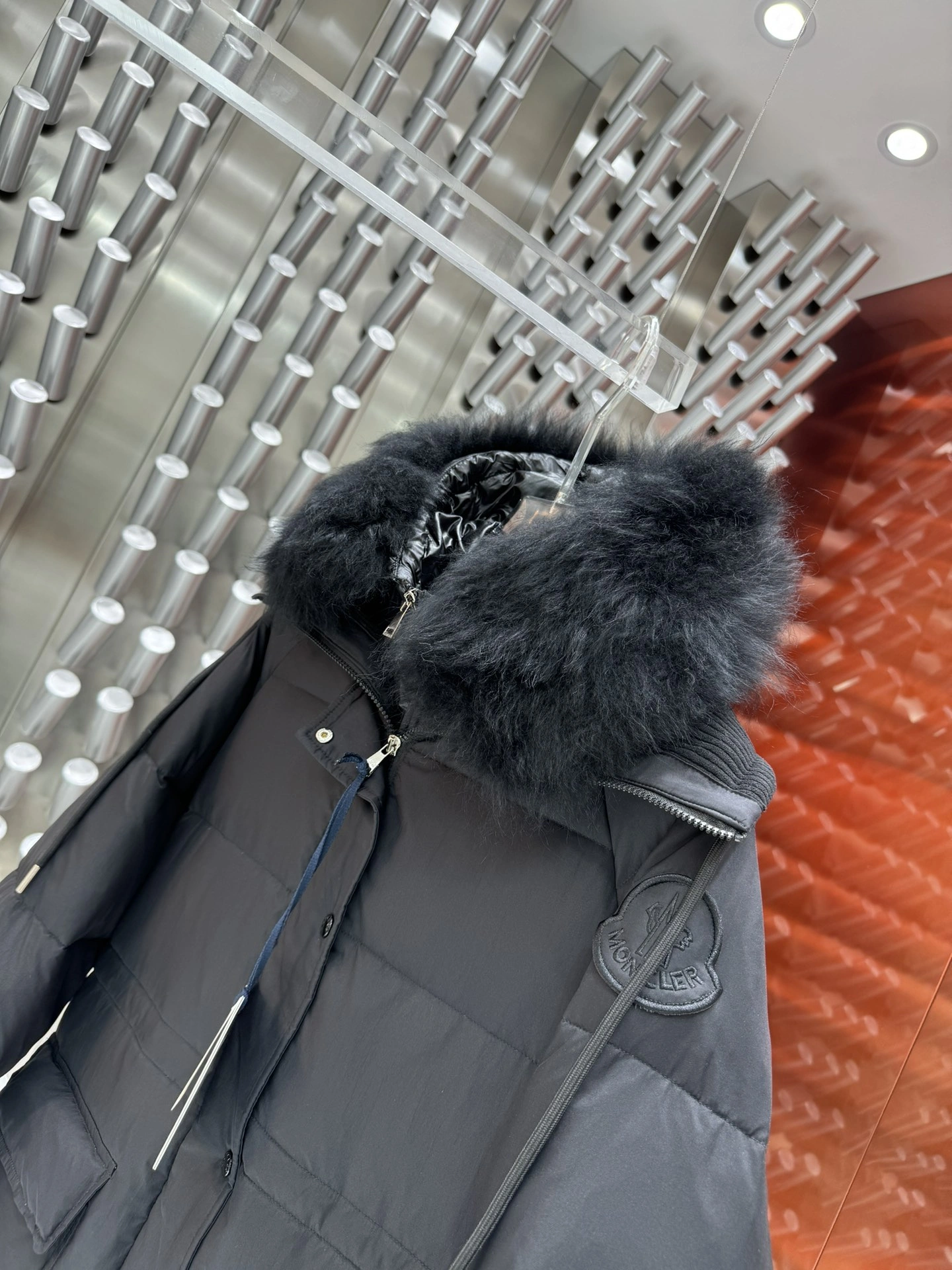 Moncler Down Jackets Minimalist 146280