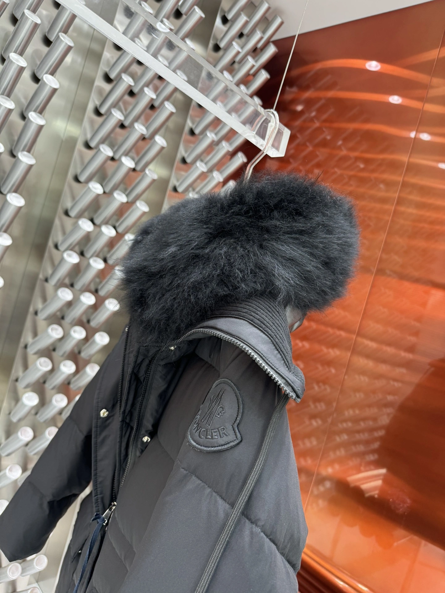 Moncler Down Jackets Minimalist 146280