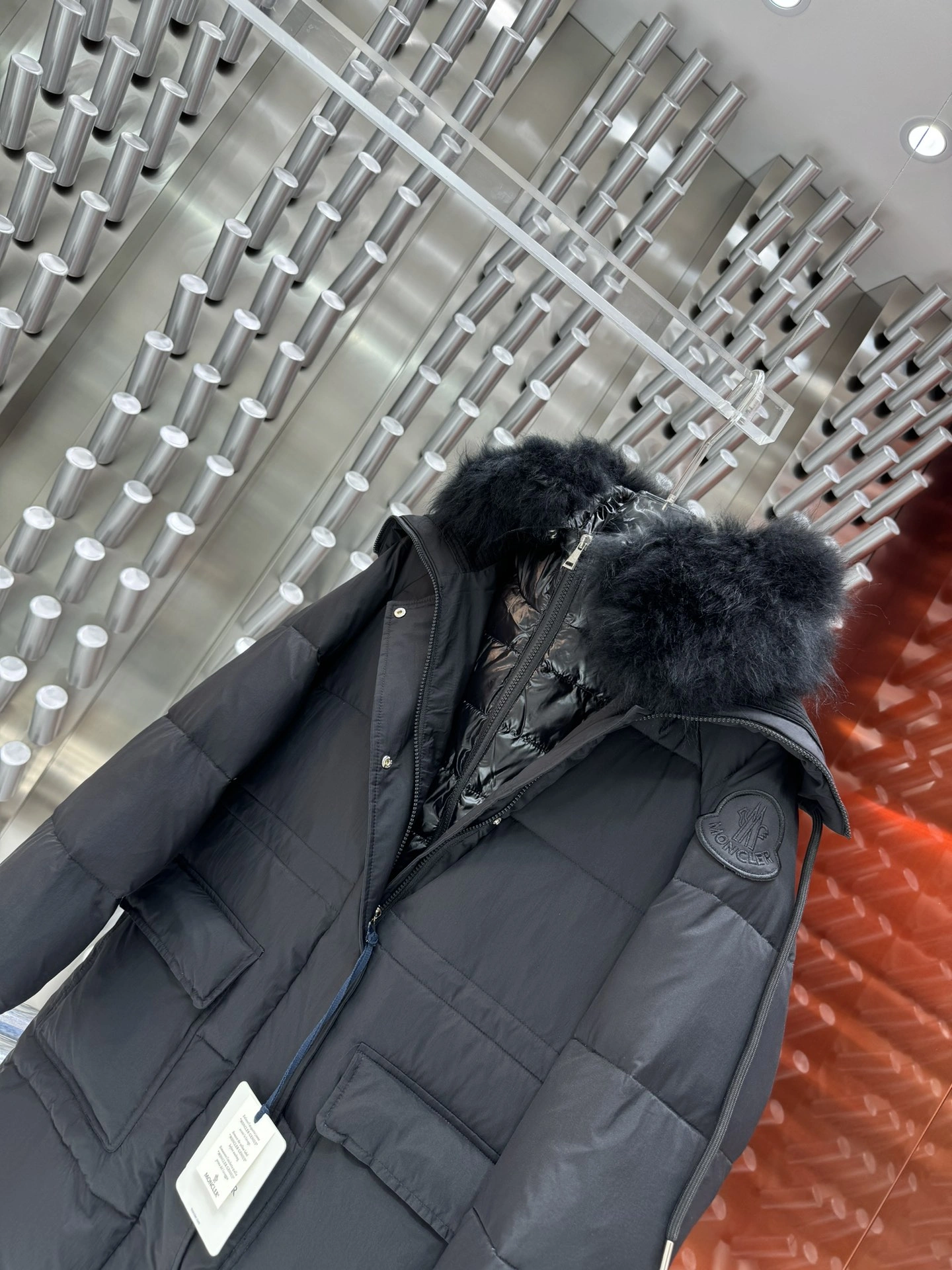 Moncler Down Jackets Minimalist 146280