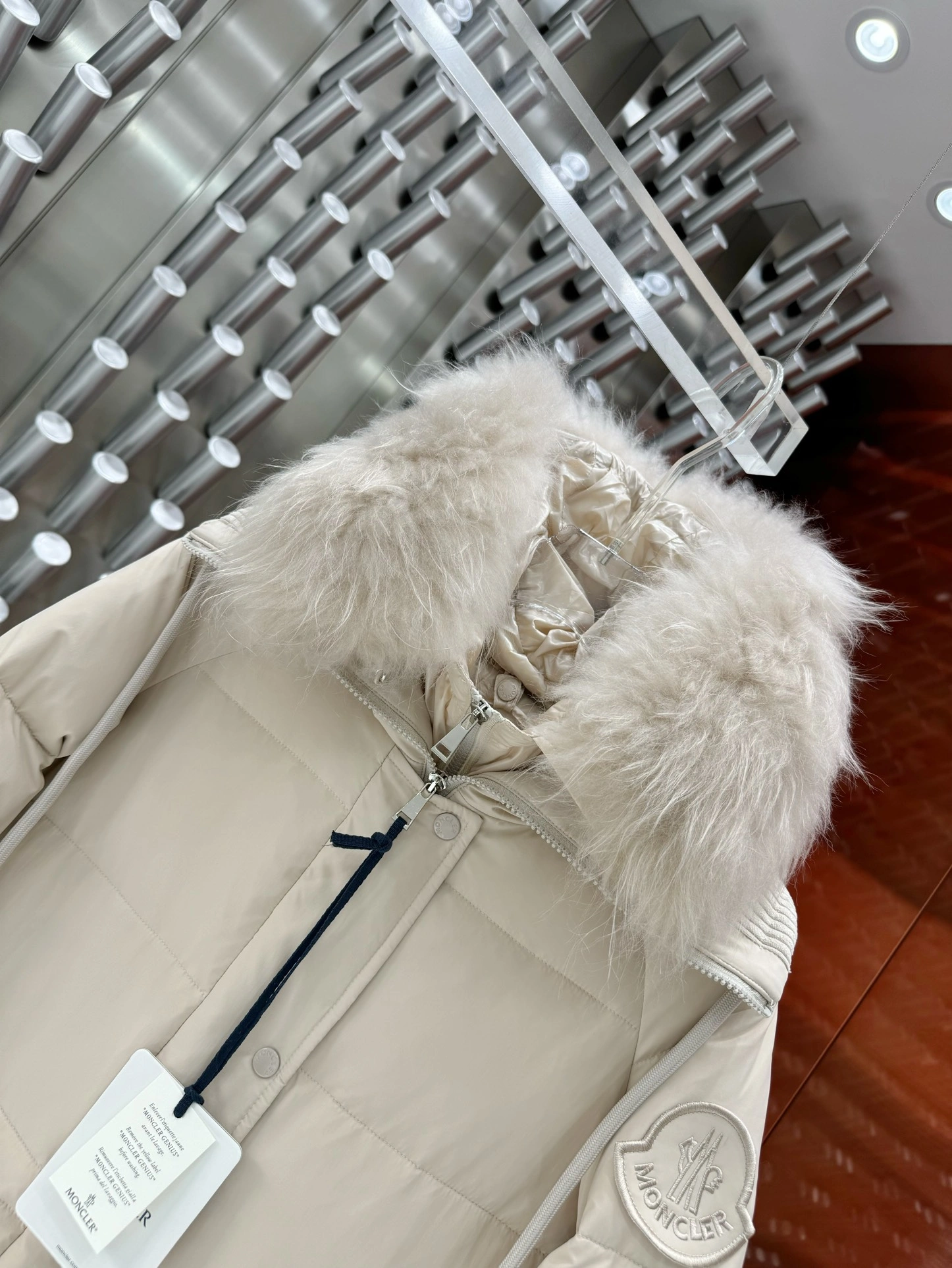 Moncler Down Jackets FastDry 146284