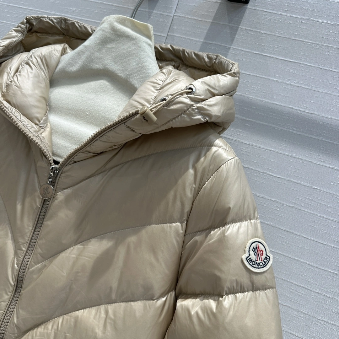 ZipUp Moncler Down Jackets 146278